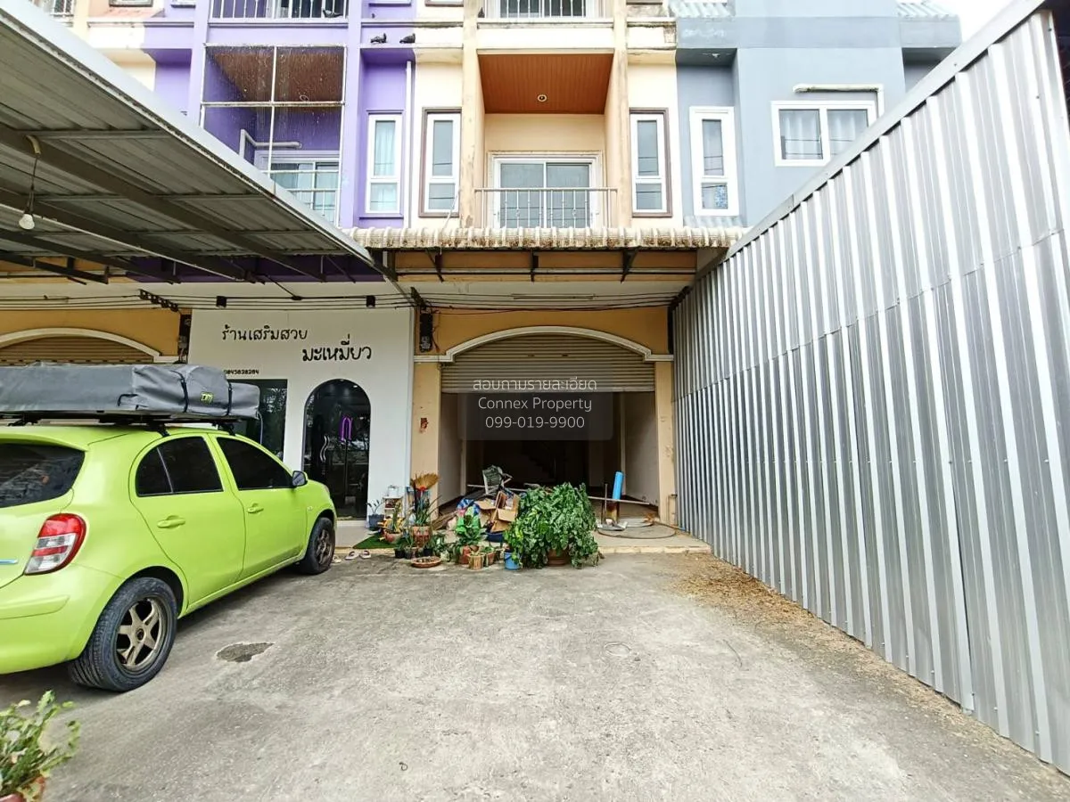 For Sale 3 - storey Commercial building 3 floors 20 square meters 3