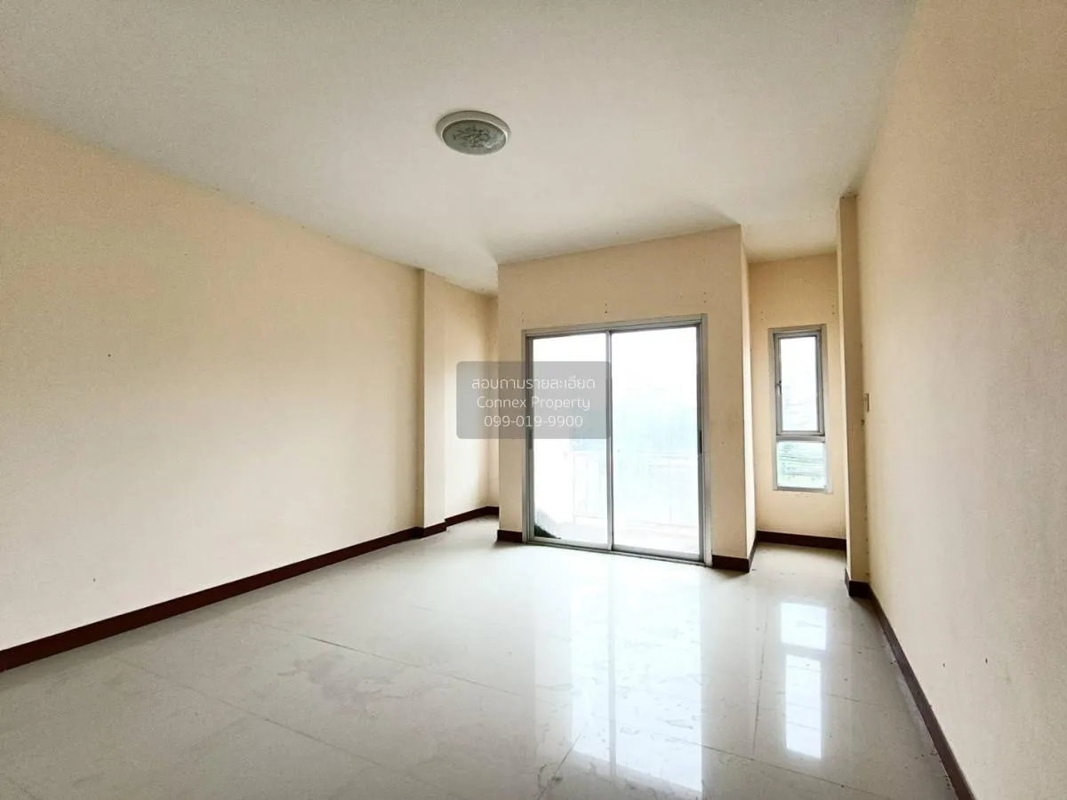 For Sale 3 - storey Commercial building 3 floors 20 square meters