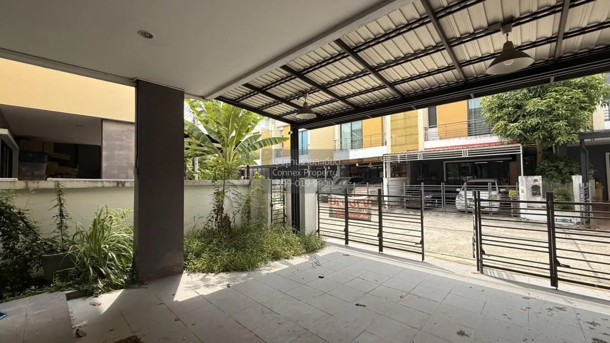 For Sale Townhouse/Townhome  , VIRIDIAN RATCHAPRUEK , wide fronta 4