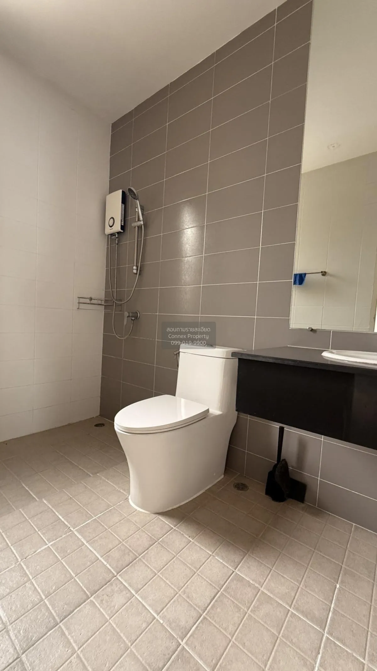 For Sale Townhouse/Townhome  , VIRIDIAN RATCHAPRUEK , wide fronta