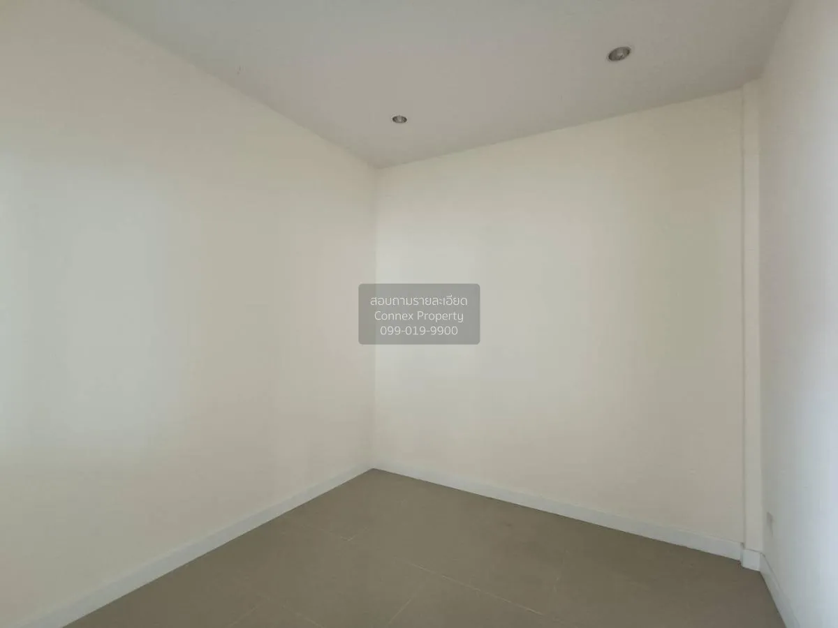 For Sale Townhouse Plearn Phruksa 13 Pranburi , corner unit , wid