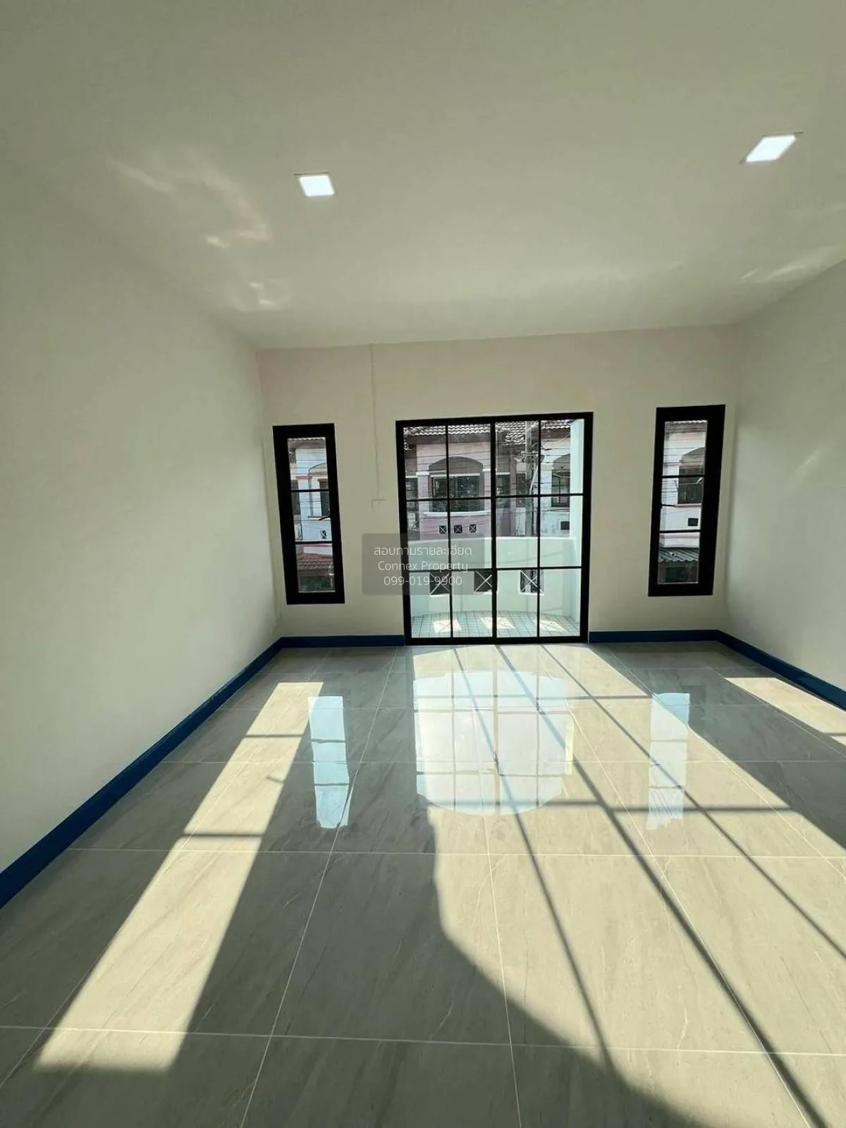 For Sale Townhouse/Townhome  , Siriwan-Chuan Chom Village Bang Kr