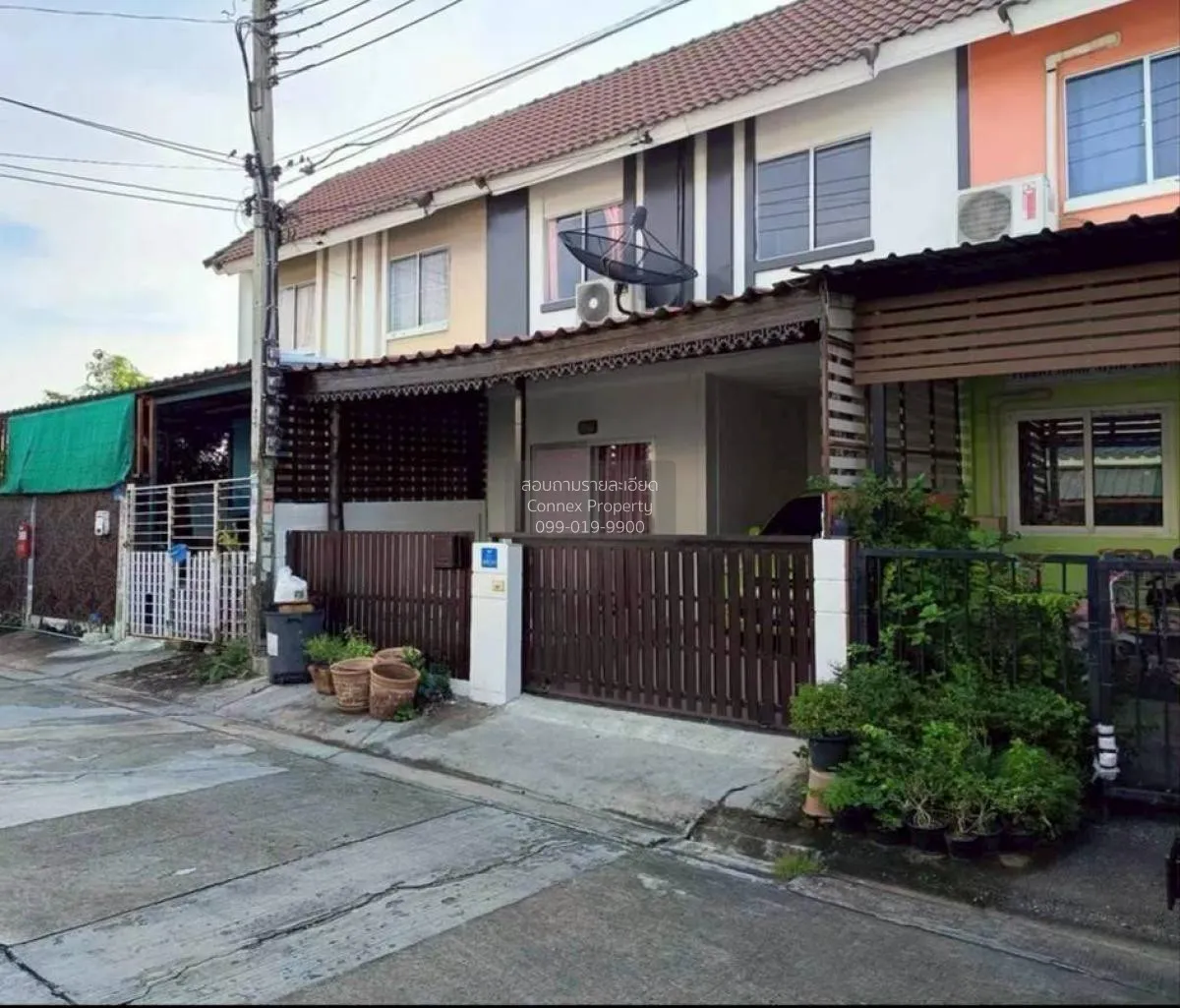 For Sale Townhouse/Townhome  , Baan Pruksa 59/2 , Thai Ban Mai ,  2