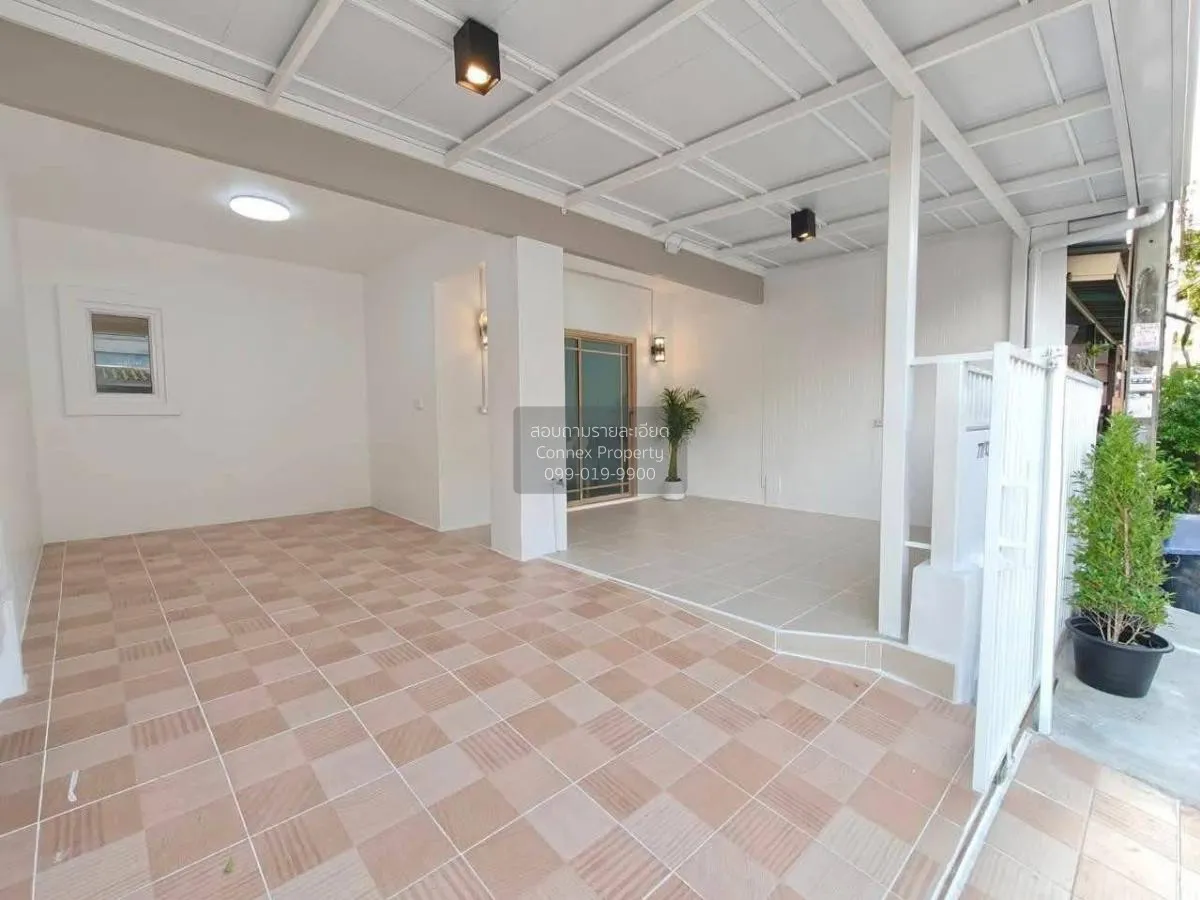 For Sale Townhouse/Townhome  , Baan Pruksa 30/1 Ban Kluai-Sai Noi 3