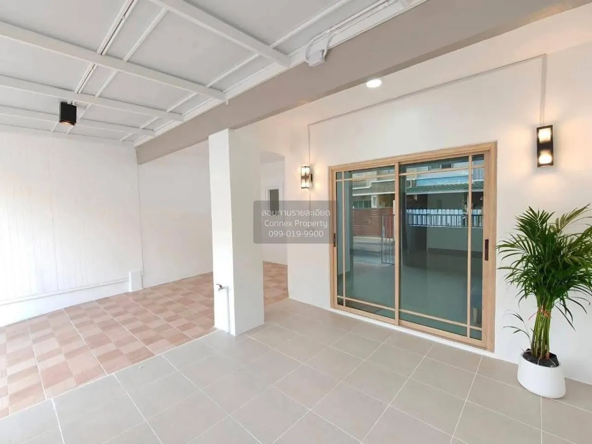 For Sale Townhouse/Townhome  , Baan Pruksa 30/1 Ban Kluai-Sai Noi