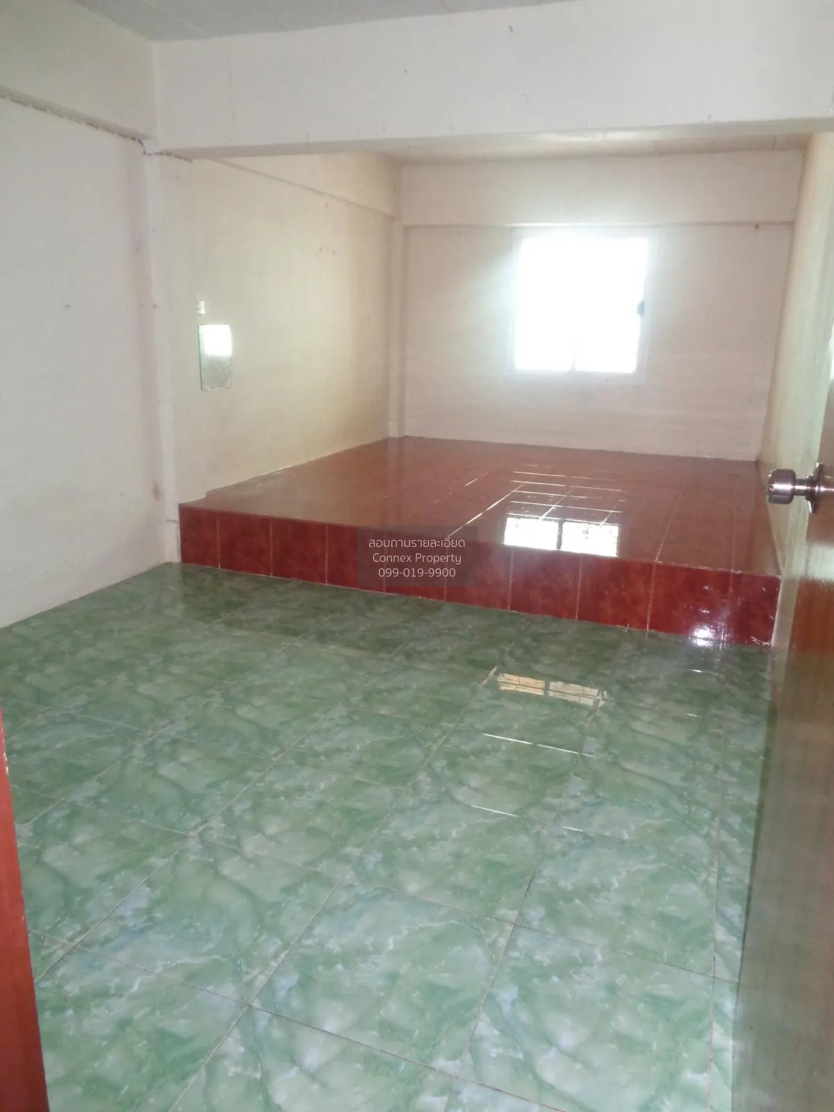 For Sale Commercial Building , Baan Sinthiwa Thani , Taling Chan 