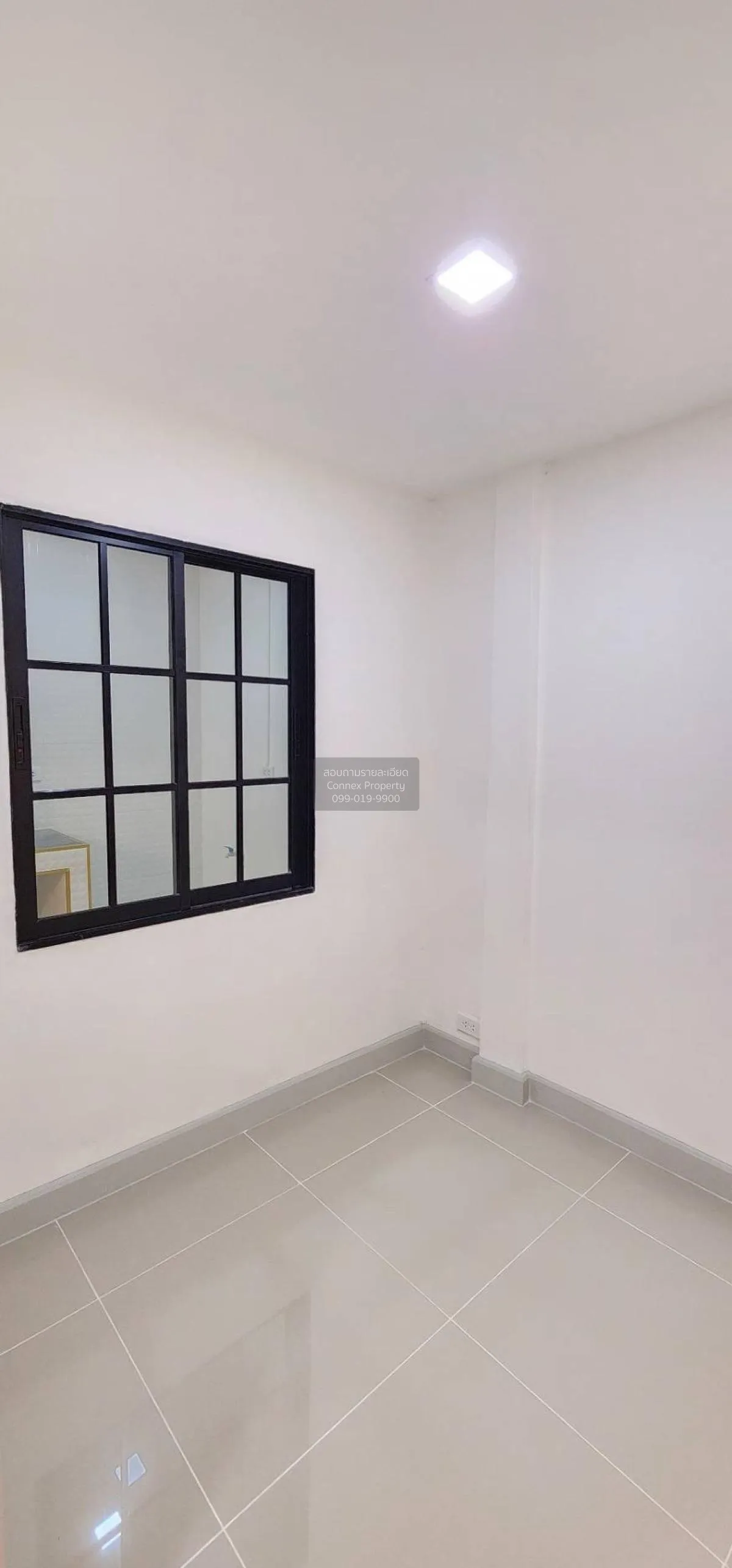 ขายทาวน์เฮ้าส์/ทาวน์โฮม  บ้านลุมพินี บางบัวทอง MRT-คลองบางไผ่ พิม