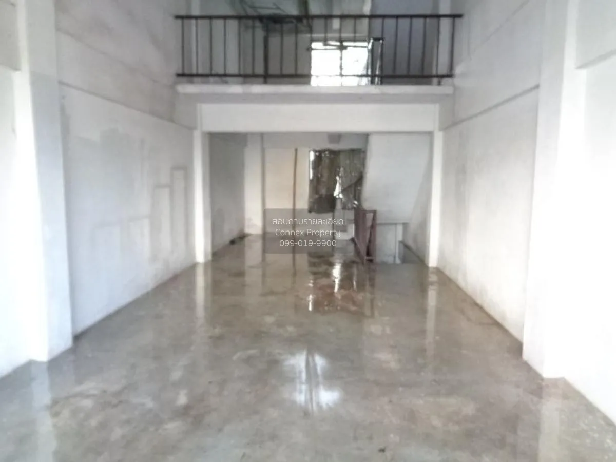 For Sale 4 - storey Commercial building Mueang Chachoengsao , Cha 2