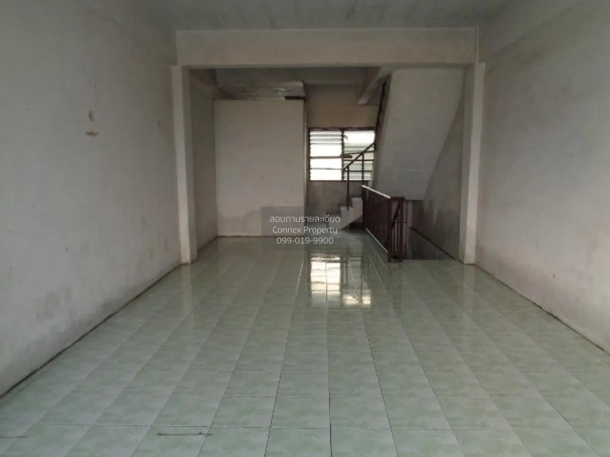 For Sale 4 - storey Commercial building Mueang Chachoengsao , Cha 4