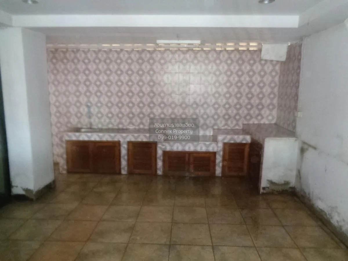 For Sale 3 - storey Commercial building 398 square meters Bang Kl 3