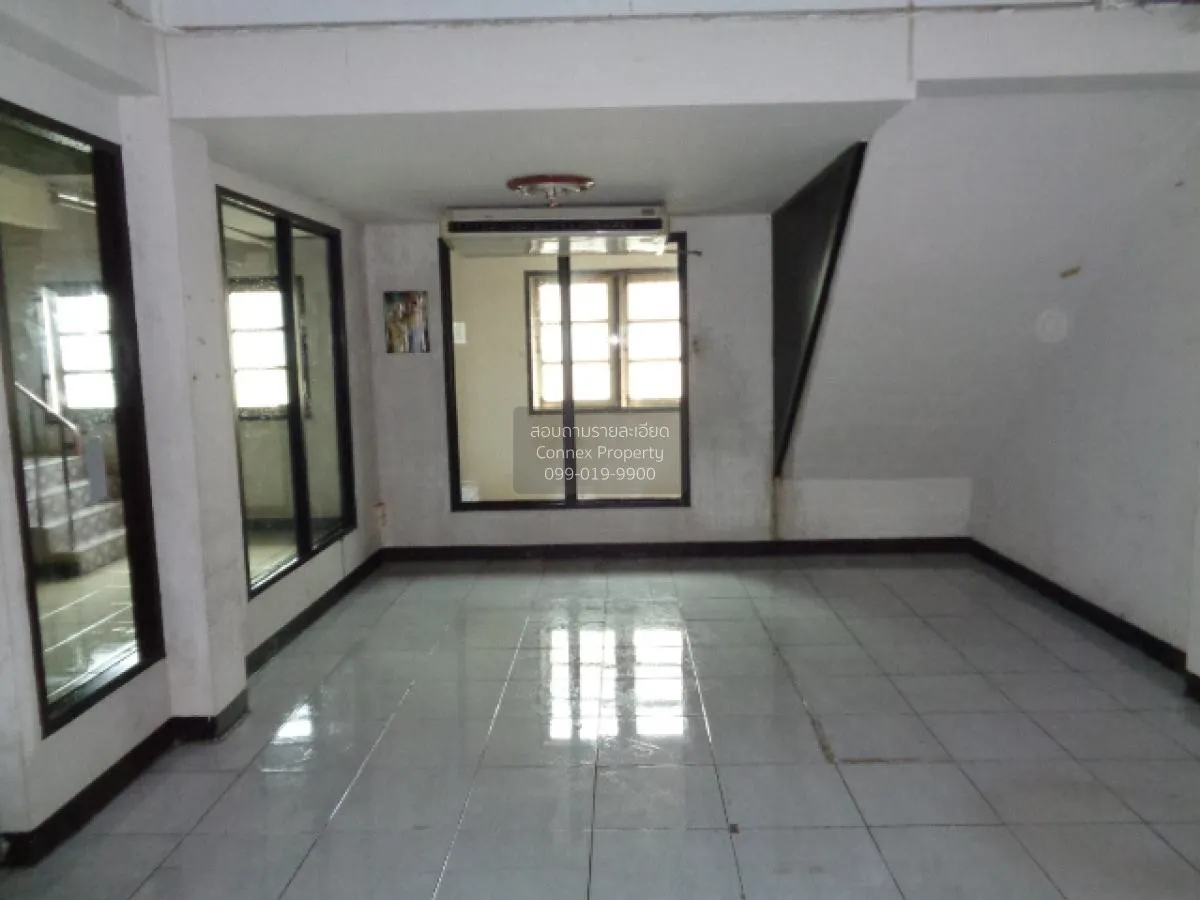 For Sale 3 - storey Commercial building 398 square meters Bang Kl 4