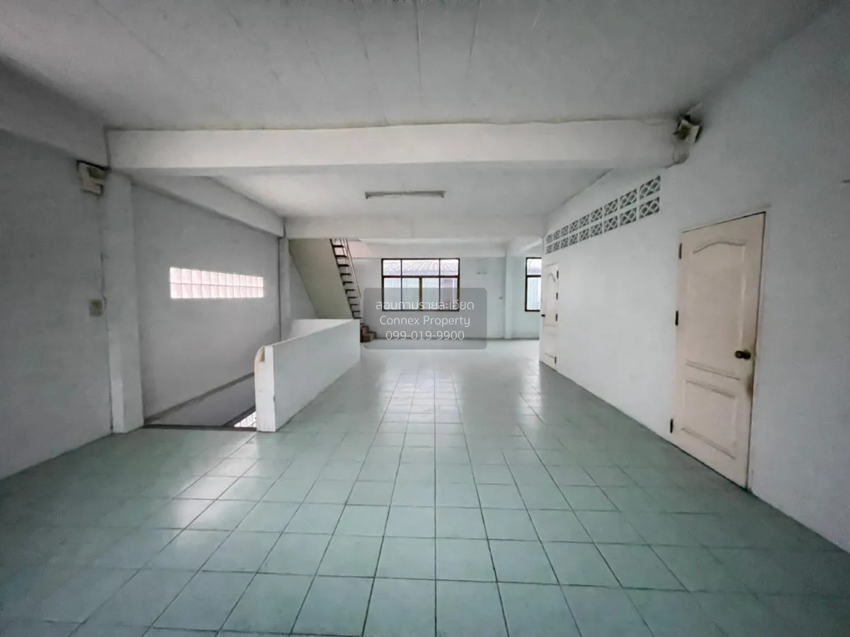 For Sale House with business area 80 square wah Mueang Chonburi C