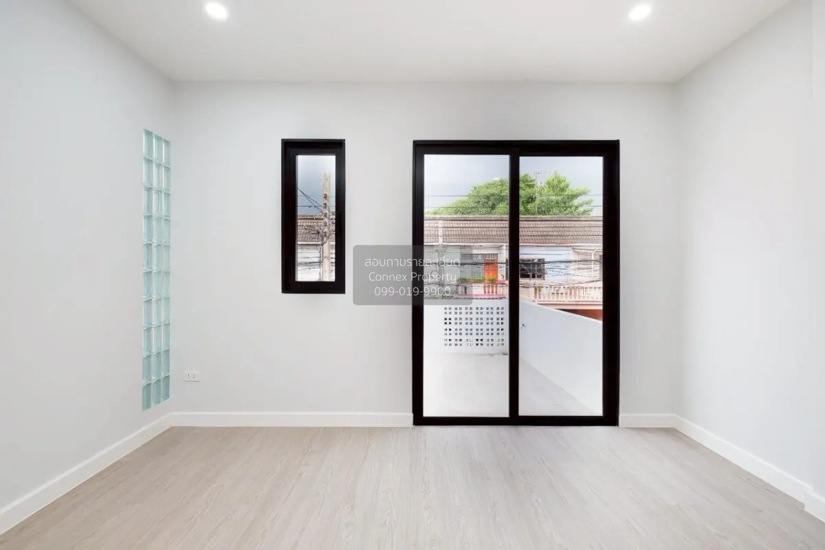 For Sale Townhouse/Townhome  , Wang Thong Village 1 , newly renov