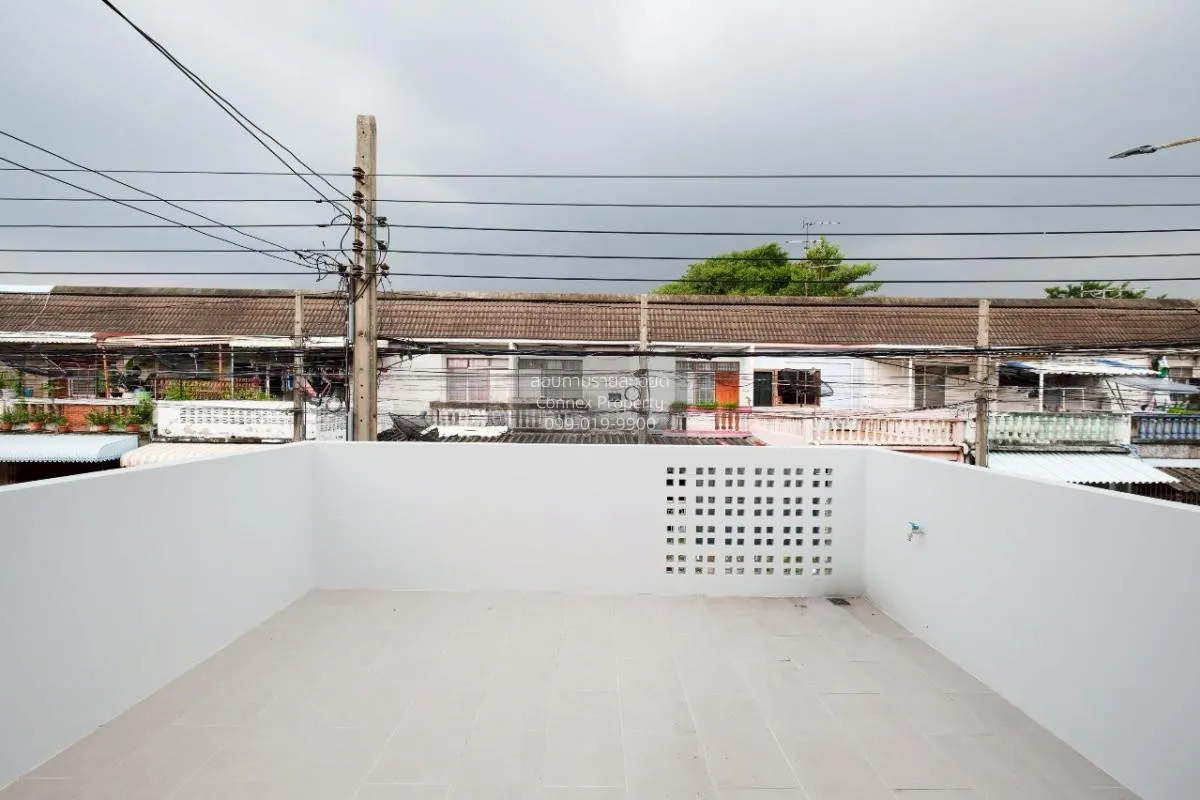 For Sale Townhouse/Townhome  , Wang Thong Village 1 , newly renov