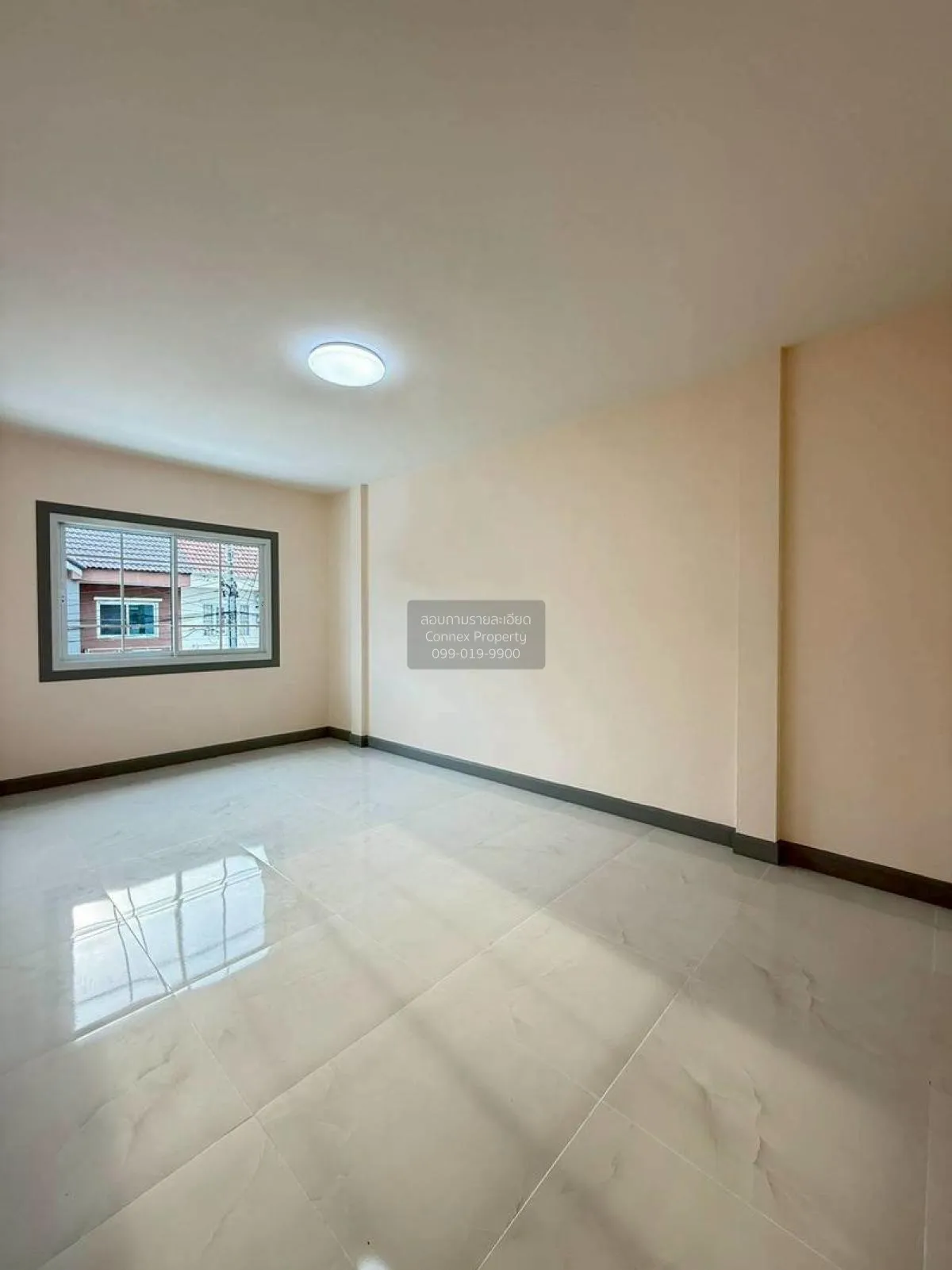 ขายทาวน์เฮ้าส์/ทาวน์โฮม  บัวทองธานี พาร์ควิลล์ 1 - 2 รีโนเวทใหม่ 