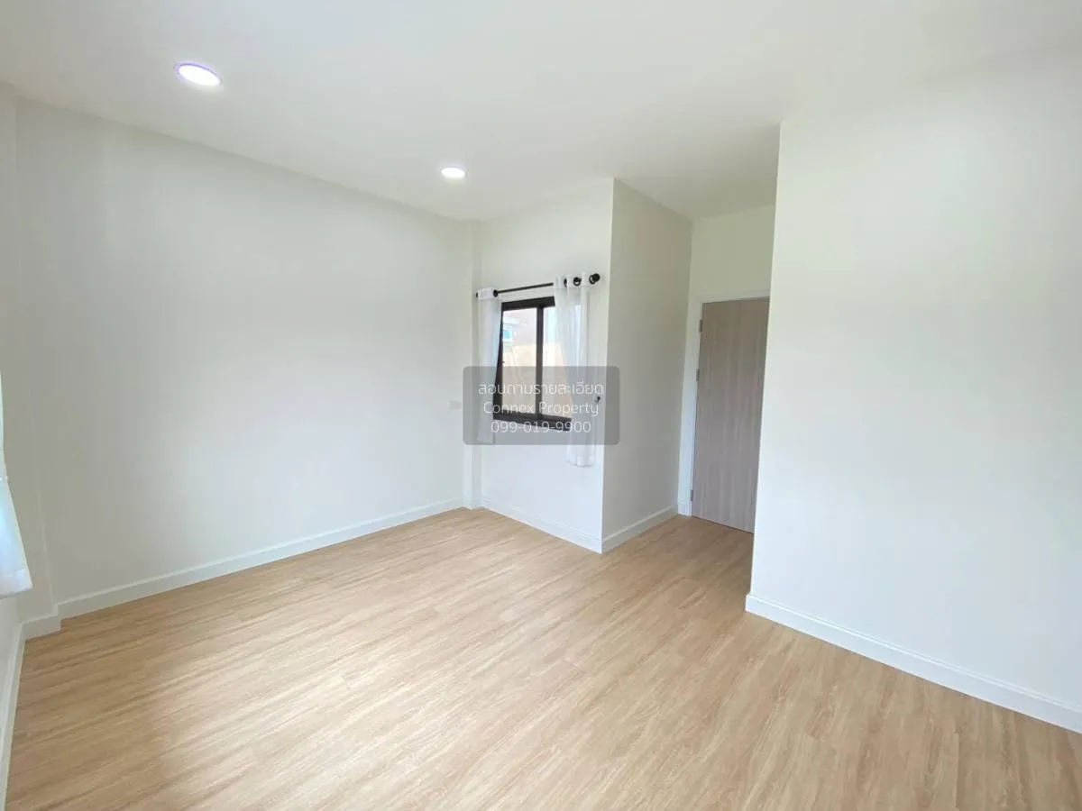 For Sale Townhouse/Townhome  , Mitpracha Villa Pak Kret , newly r