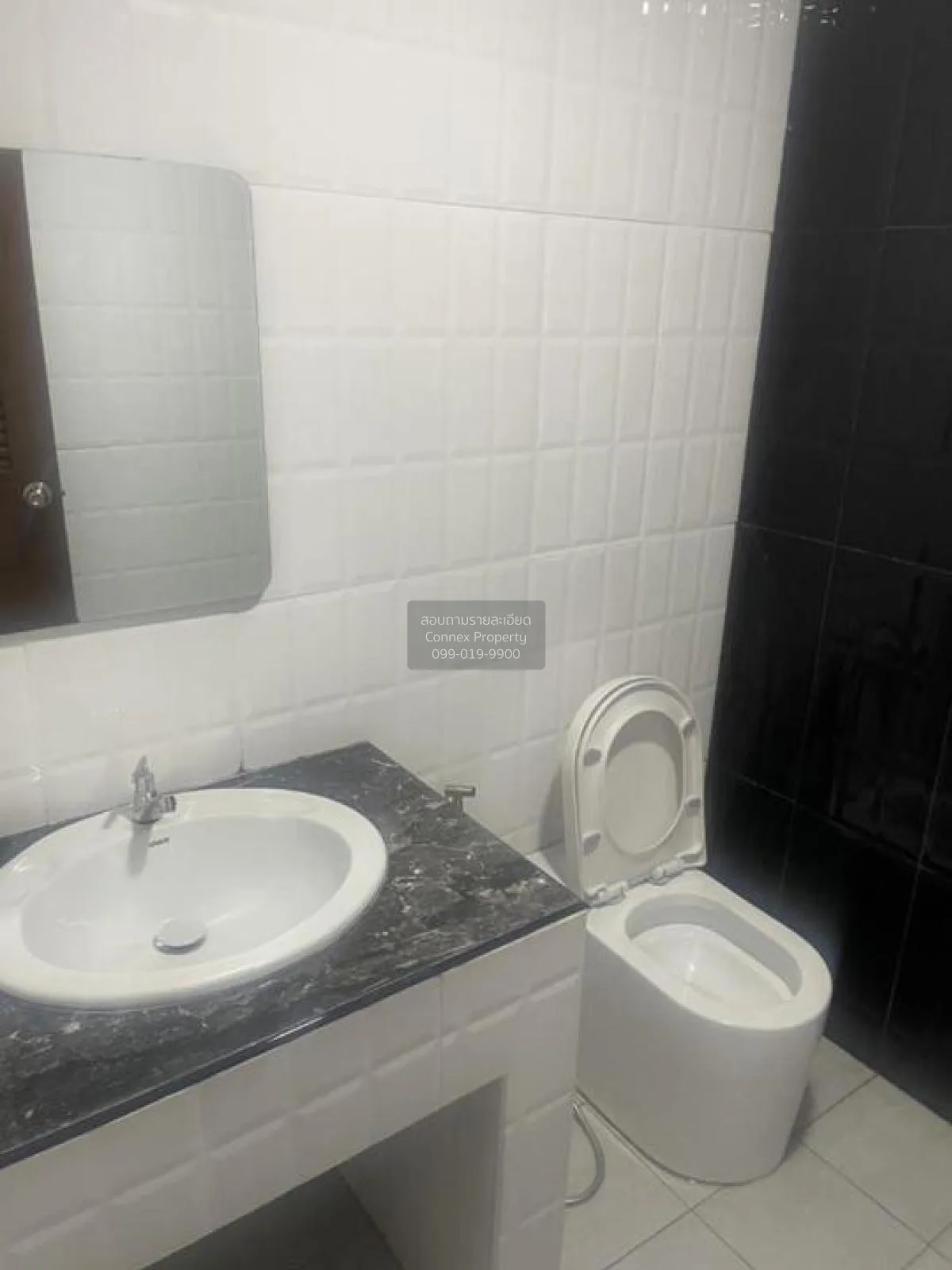 ขายทาวน์เฮ้าส์/ทาวน์โฮม  สินธร แฮปปี้แลนด์ คลองจั่น เขต บางกะปิ ก