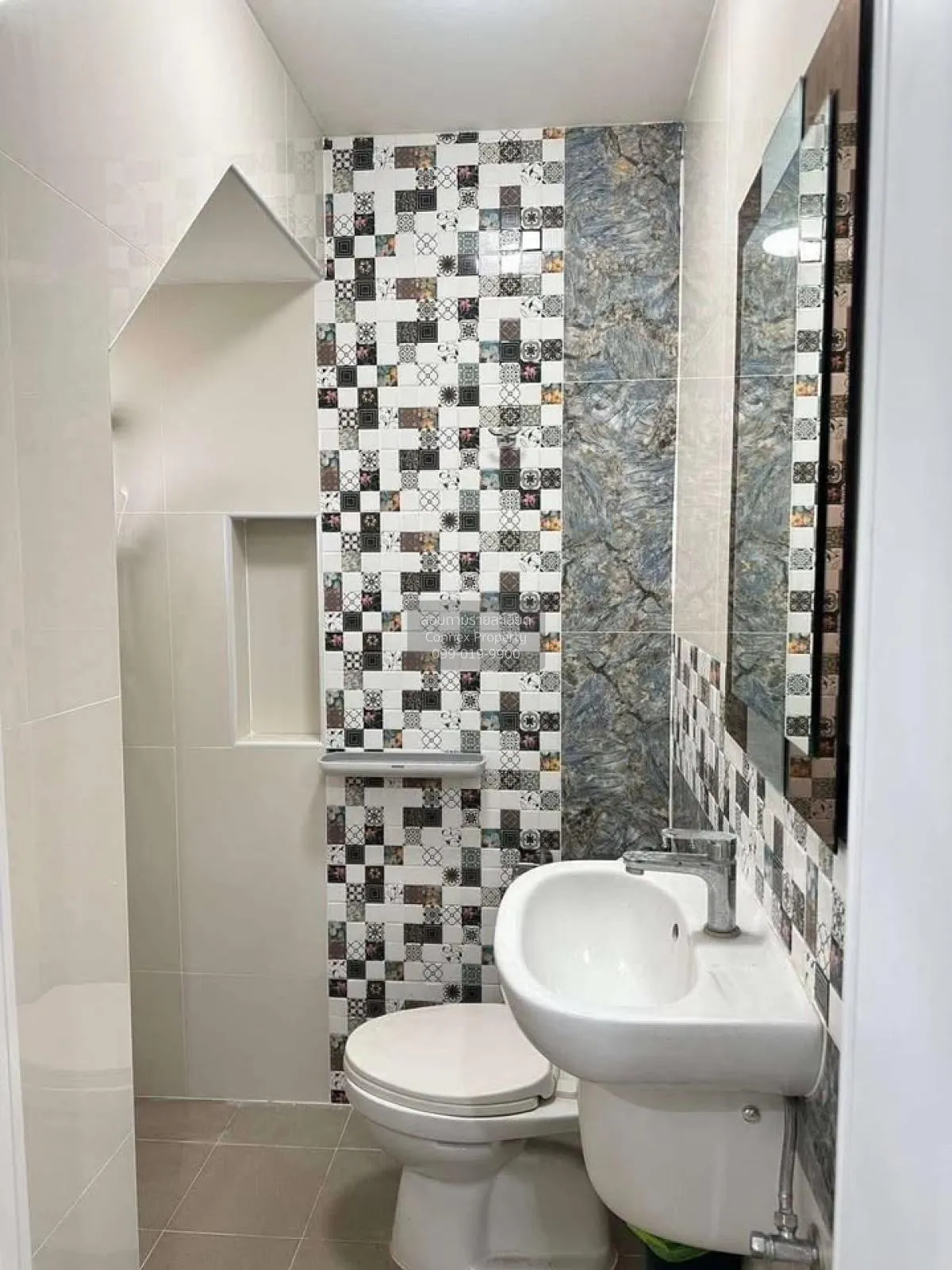 ขายทาวน์เฮ้าส์/ทาวน์โฮม  โกลเด้น ทาวน์ รัตนาธิเบศร์ - เวสต์เกต ห้