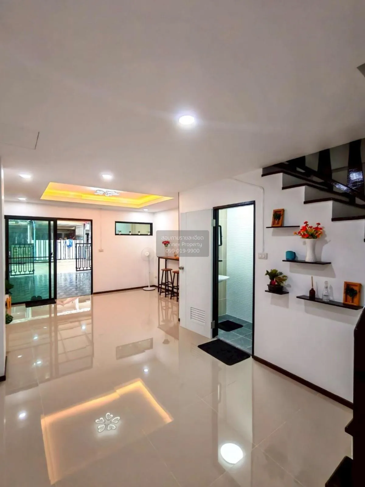 ขายทาวน์เฮ้าส์/ทาวน์โฮม  เปรมปรีด์ รังสิต - นครนายก ประชาธิปัตย์ 