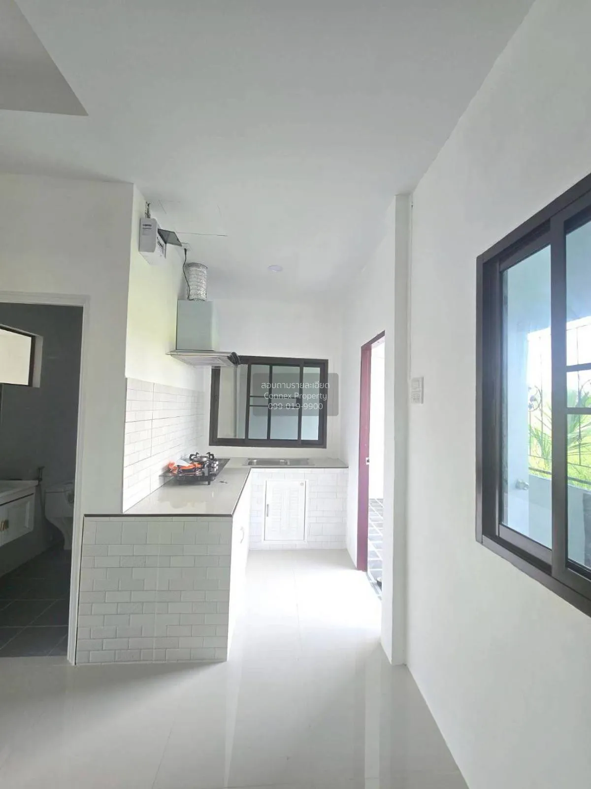 ขายบ้าน  อมรพันธุ์ เลียบวารี หน้ากว้าง รีโนเวทใหม่ MRT-มีนบุร โคก