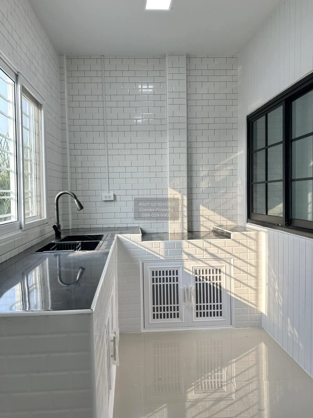 ขายทาวน์เฮ้าส์/ทาวน์โฮม  หมู่บ้านเสนาวิลล่า 91 ประชาธิปัตย์ ธัญบุ