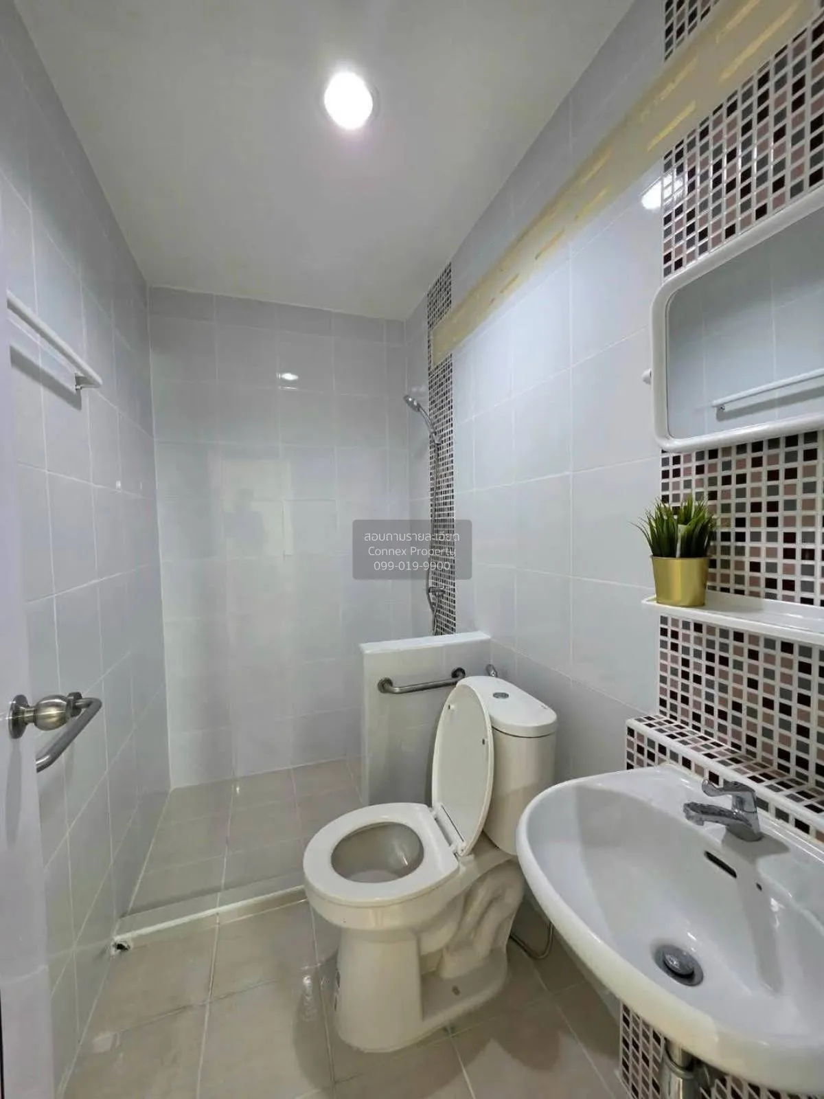 ขายทาวน์เฮ้าส์/ทาวน์โฮม  วิเศษสุขนคร 16-ประชาอุทิศ 90 รีโนเวทใหม่