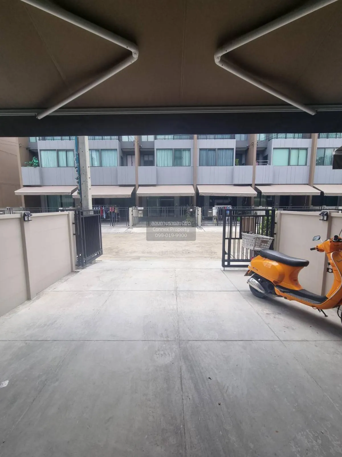 เช่าทาวน์เฮ้าส์/ทาวน์โฮม  บ้านกลางเมือง พระราม 9-กรุงเทพกรีฑา (ตั 4