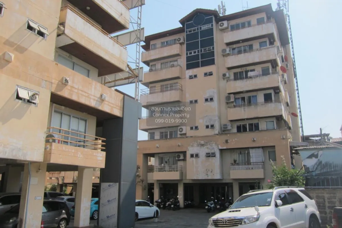 For Sale Office building for sale, City Point, with 3 residential