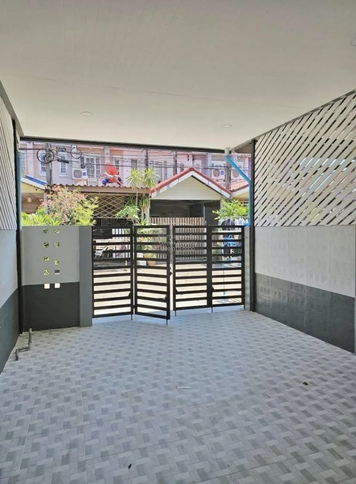 For Sale Townhouse/Townhome  , Baan DD House , Krathum Rai , Nong 4