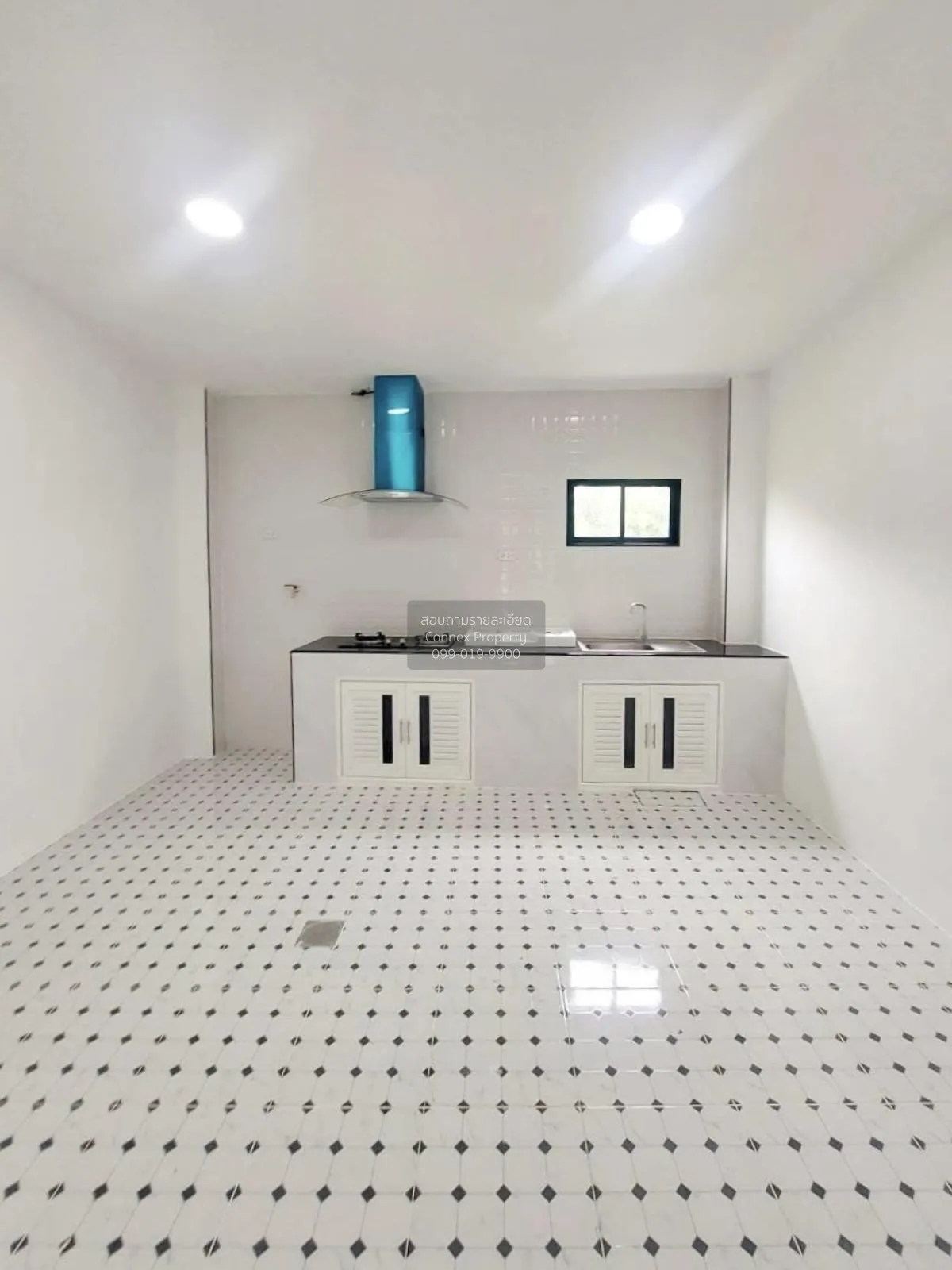 For Sale Townhouse/Townhome  , Baan DD House , Krathum Rai , Nong