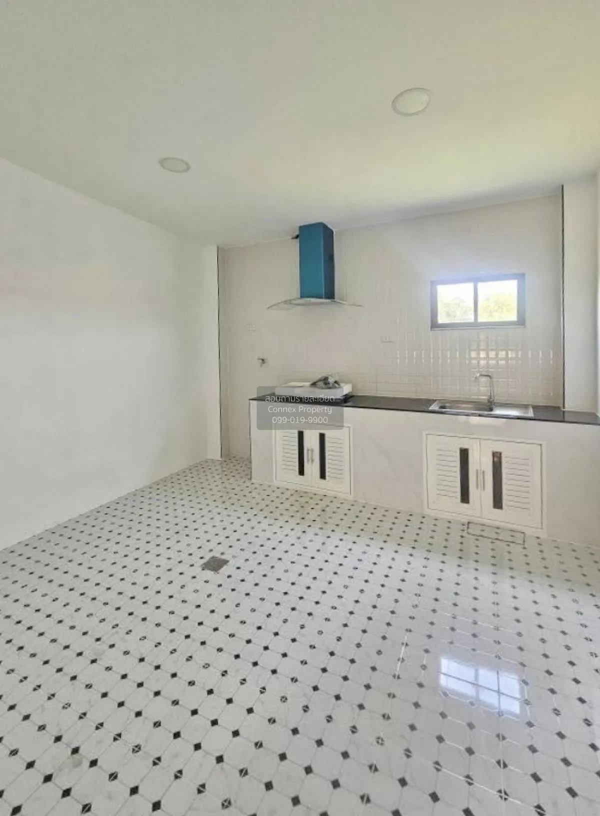 For Sale Townhouse/Townhome  , Baan DD House , Krathum Rai , Nong