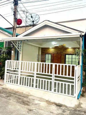 For Sale Townhouse/Townhome  , Baan Pimonrat 4 , Sai Noi , Sai Noi , Nonthaburi , CX-121669