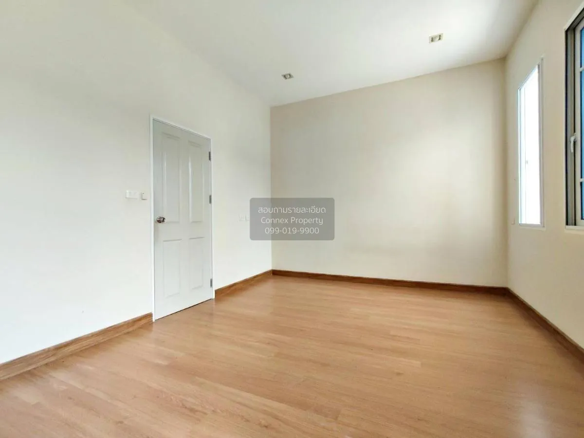 ขายทาวน์เฮ้าส์/ทาวน์โฮม  โกลเด้น ทาวน์ 3 บางนา-สวนหลวง หน้ากว้าง 