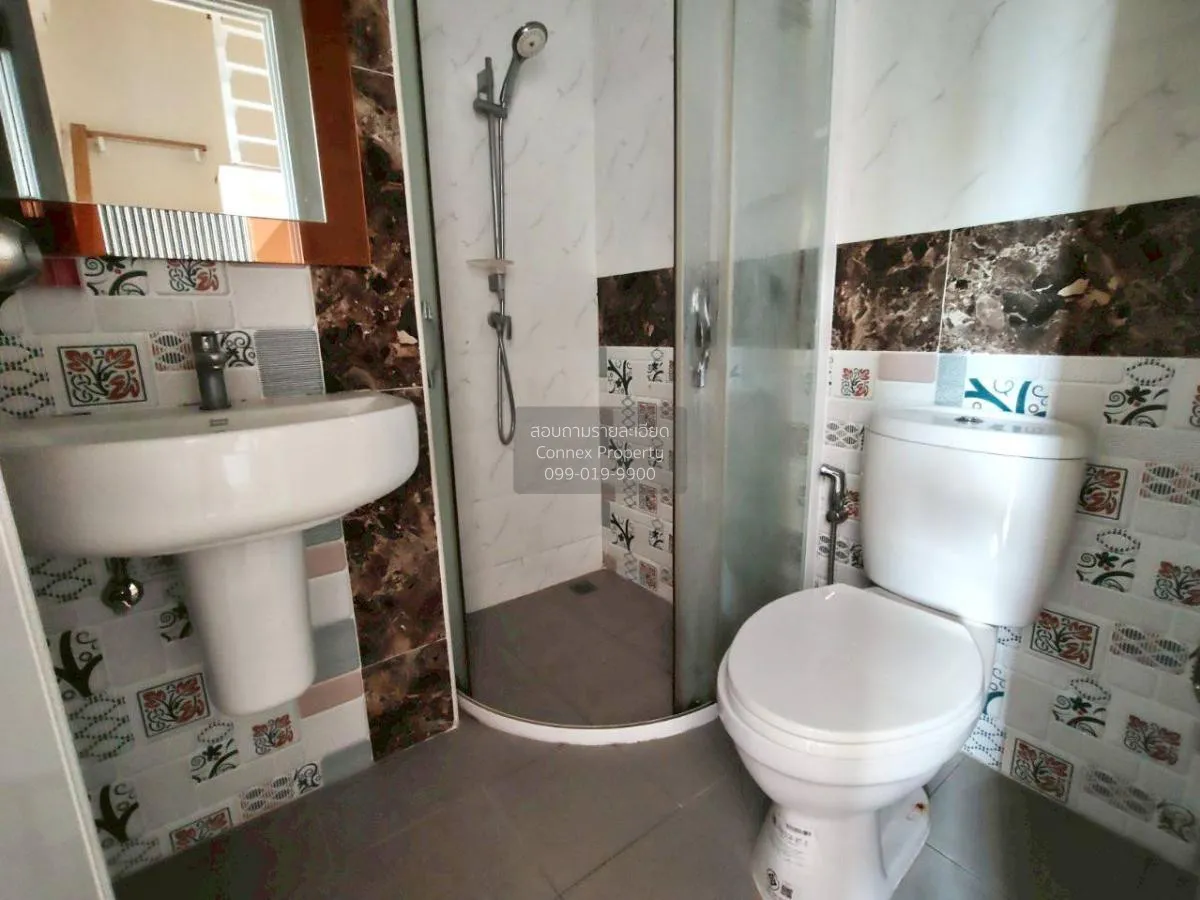 ขายทาวน์เฮ้าส์/ทาวน์โฮม  โกลเด้น ทาวน์ 3 บางนา-สวนหลวง หน้ากว้าง 