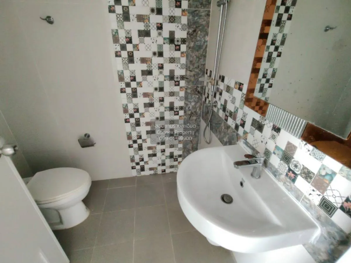 ขายทาวน์เฮ้าส์/ทาวน์โฮม  โกลเด้น ทาวน์ 3 บางนา-สวนหลวง หน้ากว้าง 