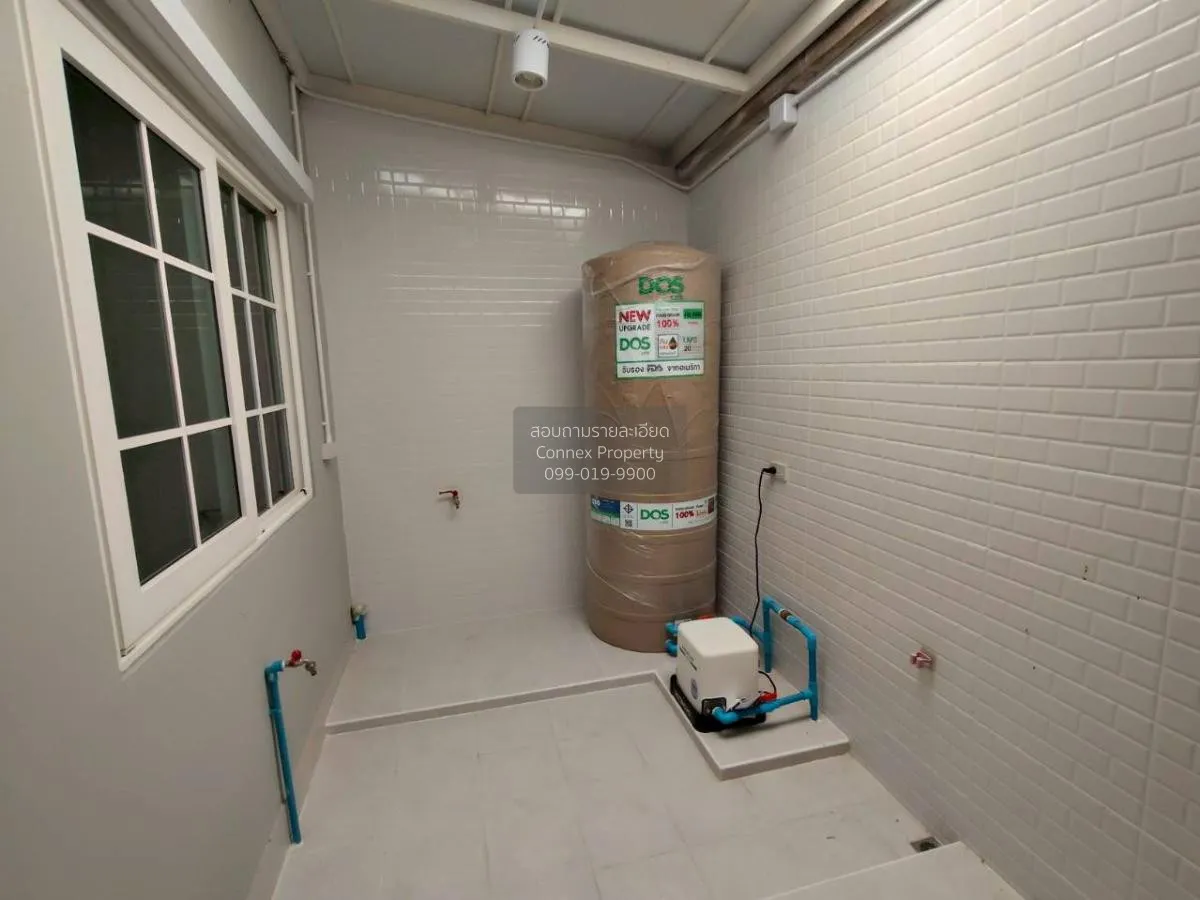 ขายทาวน์เฮ้าส์/ทาวน์โฮม  โกลเด้น ทาวน์ 3 บางนา-สวนหลวง หน้ากว้าง 