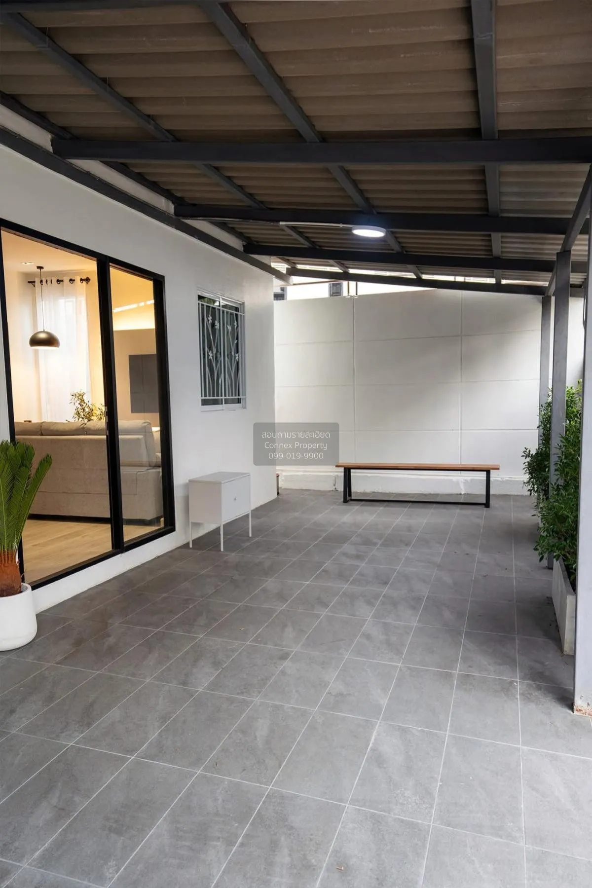 For Rent House, Pracharat Bamphen 17 , wide frontage , newly reno