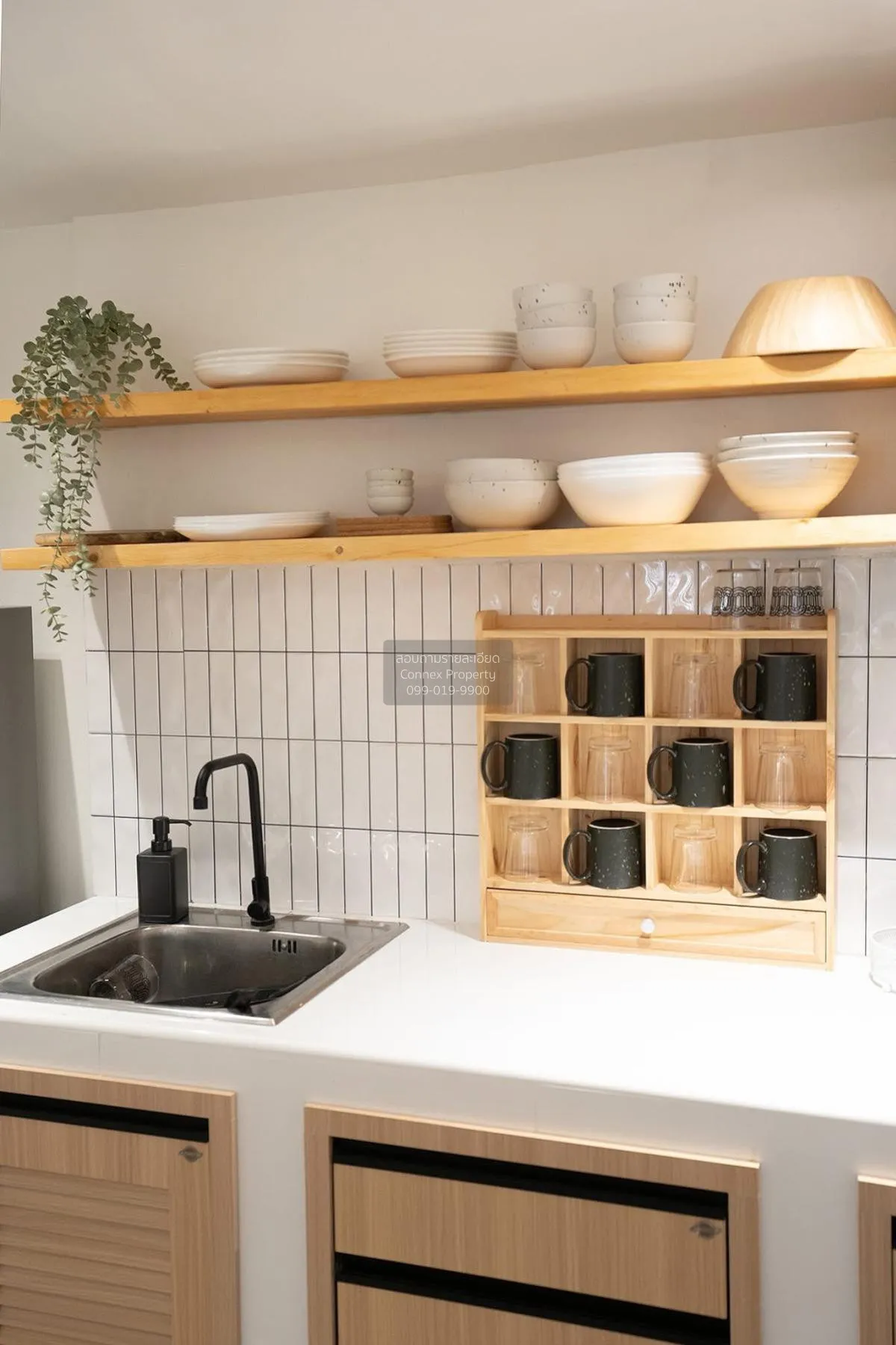 For Rent House, Pracharat Bamphen 17 , wide frontage , newly reno