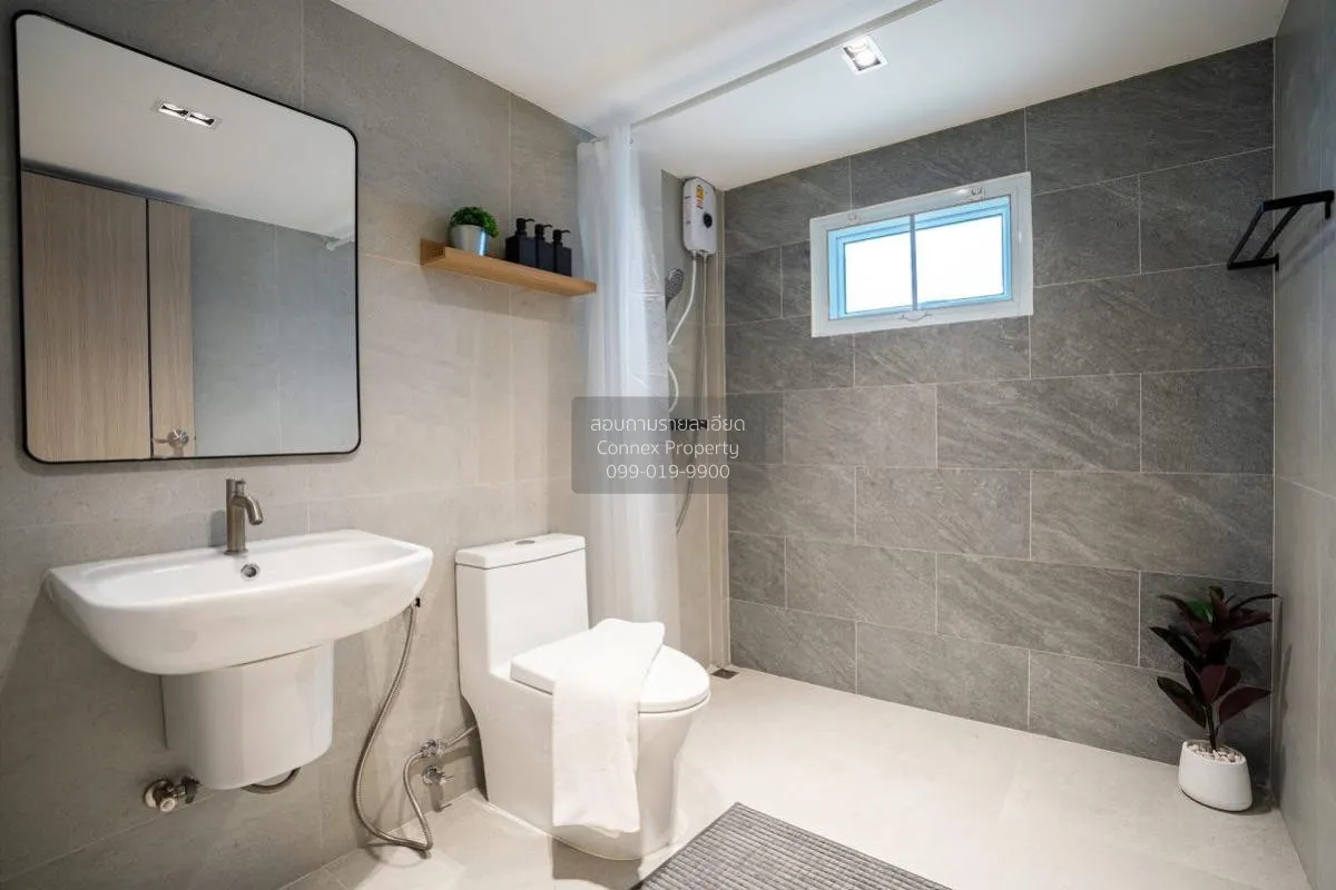 For Rent House, Pracharat Bamphen 17 , wide frontage , newly reno