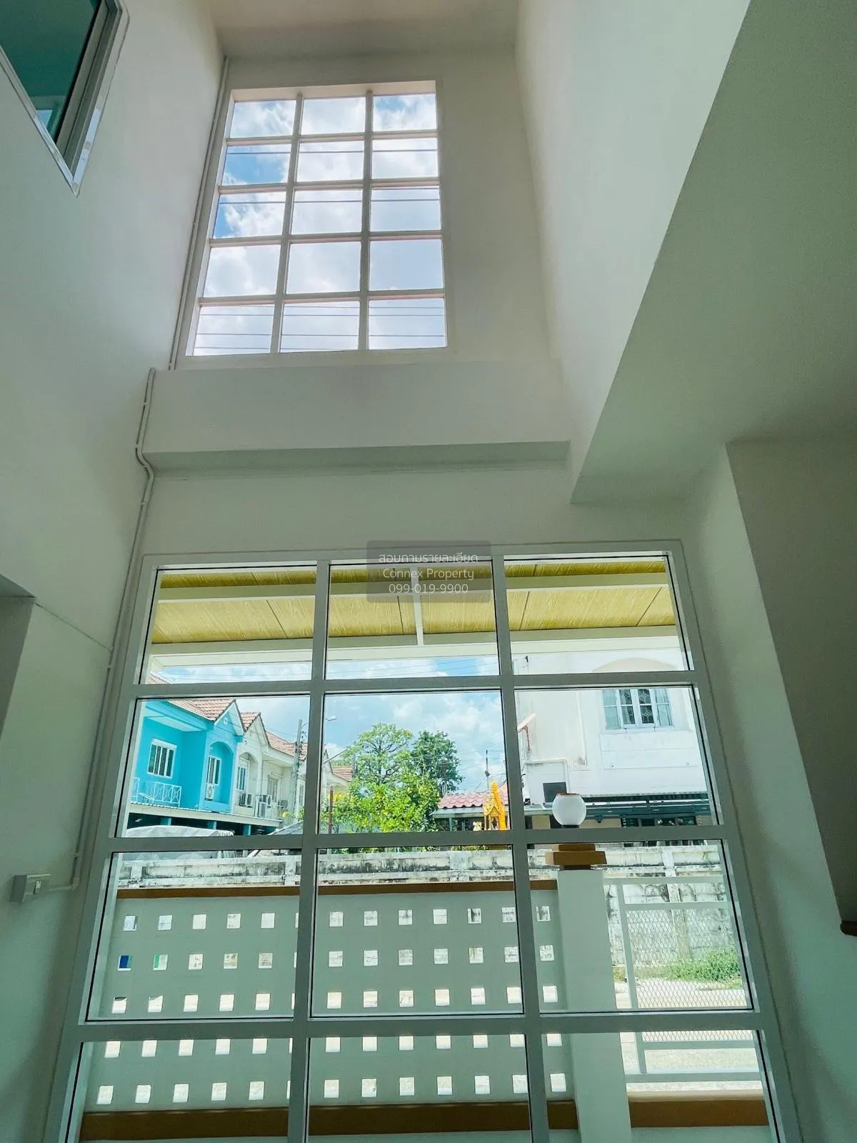 ขายทาวน์เฮ้าส์/ทาวน์โฮม  บ้านลภาวัน 11 บางบัวทอง บางบัวทอง นนทบุร