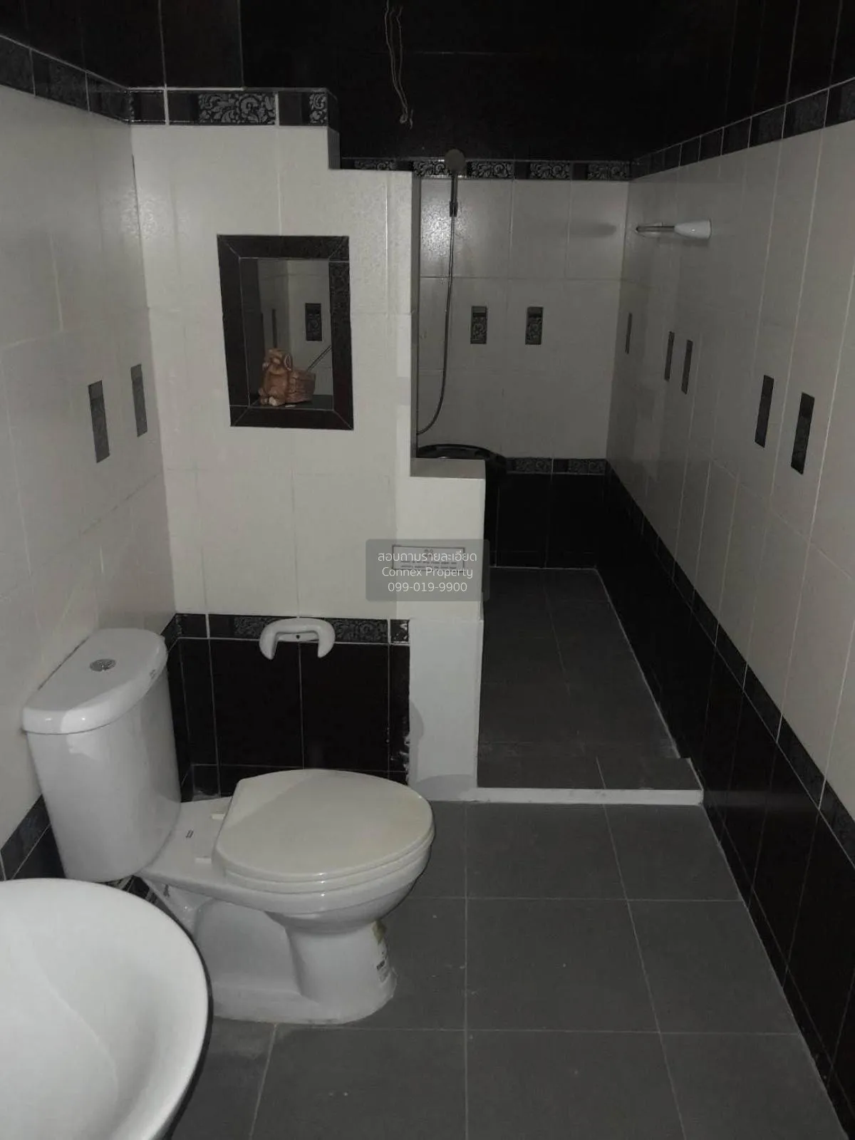 ขายอาคารพาณิชย์,หาดเฉวง เกาะสมุย วิวสวย รีโนเวทใหม่ บ่อผุด เกาะสม