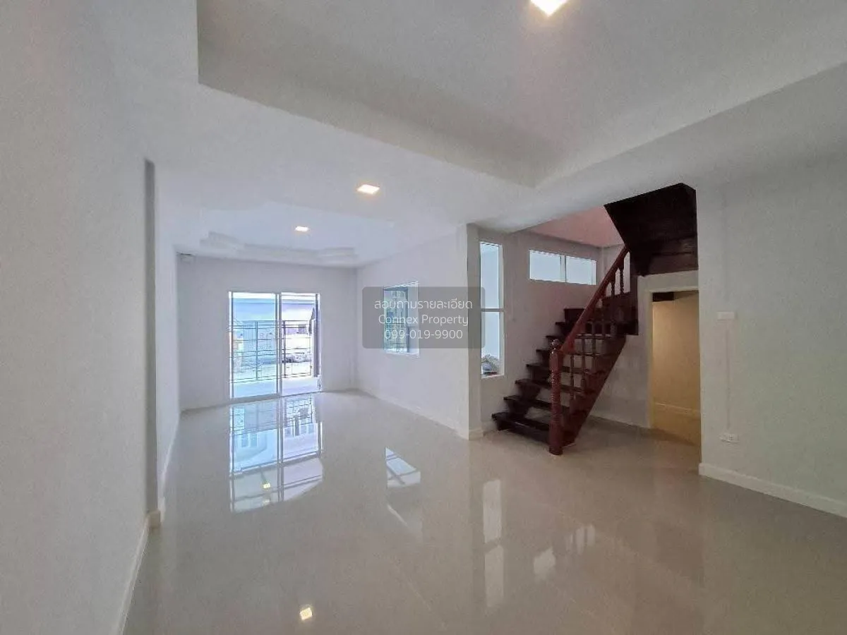 ขายทาวน์เฮ้าส์/ทาวน์โฮม  บัวทองธานี รีโนเวทใหม่ บางบัวทอง บางบัวท 4