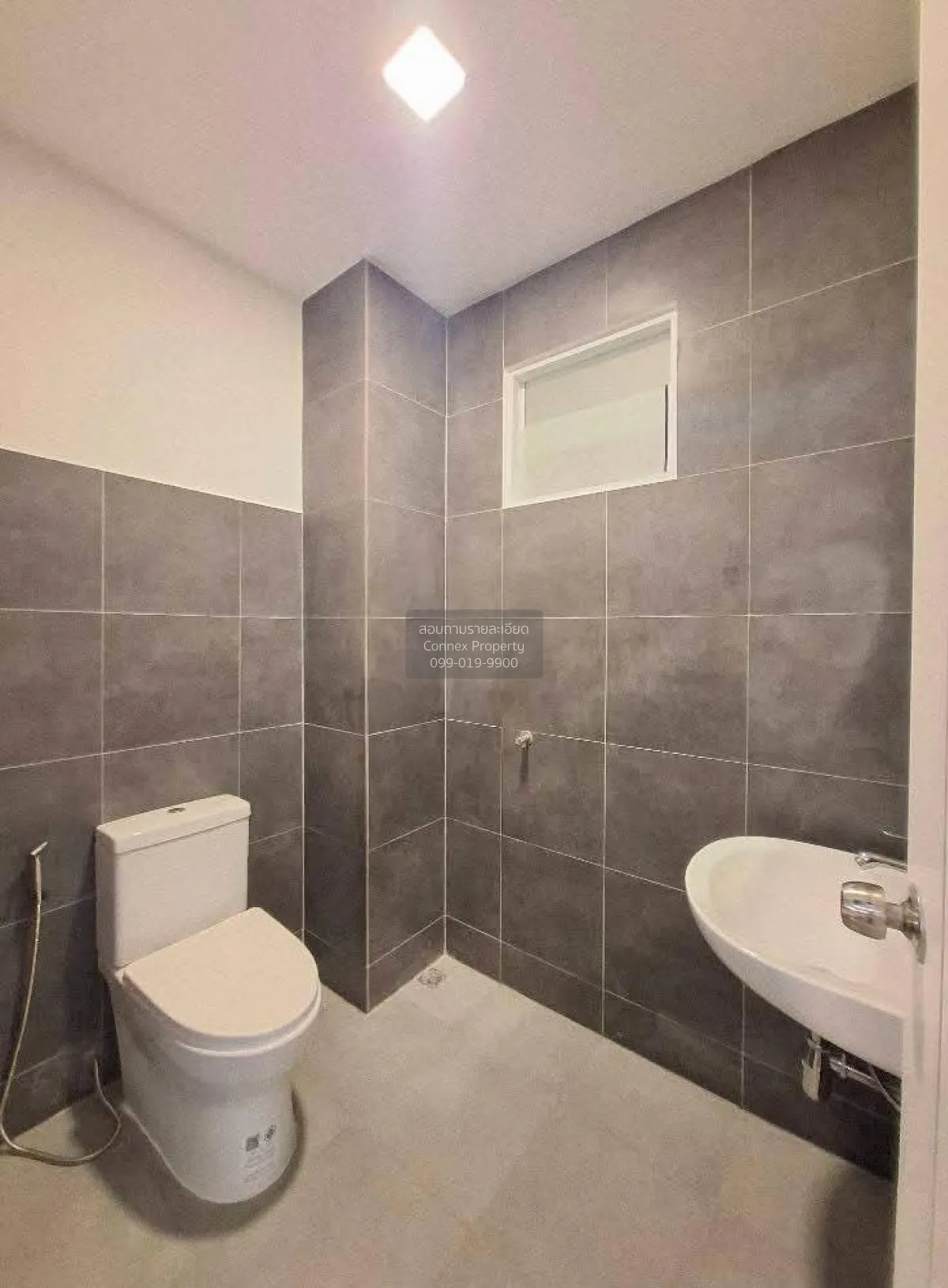 ขายทาวน์เฮ้าส์/ทาวน์โฮม  บัวทองธานี รีโนเวทใหม่ บางบัวทอง บางบัวท