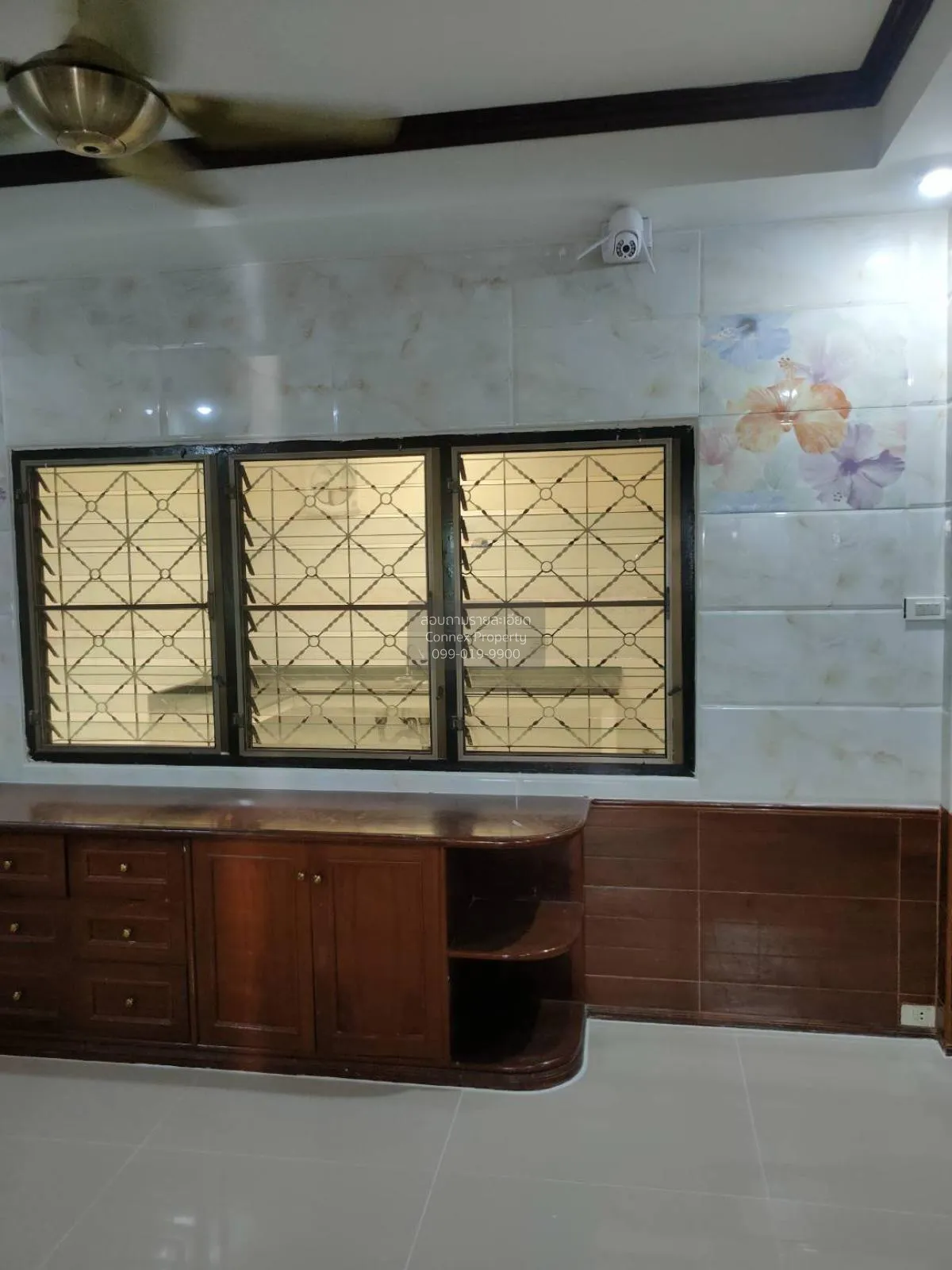 ขายทาวน์เฮ้าส์/ทาวน์โฮม  บ้านวโรชา 2 บางบอน เขต บางบอน กรุงเทพ CX