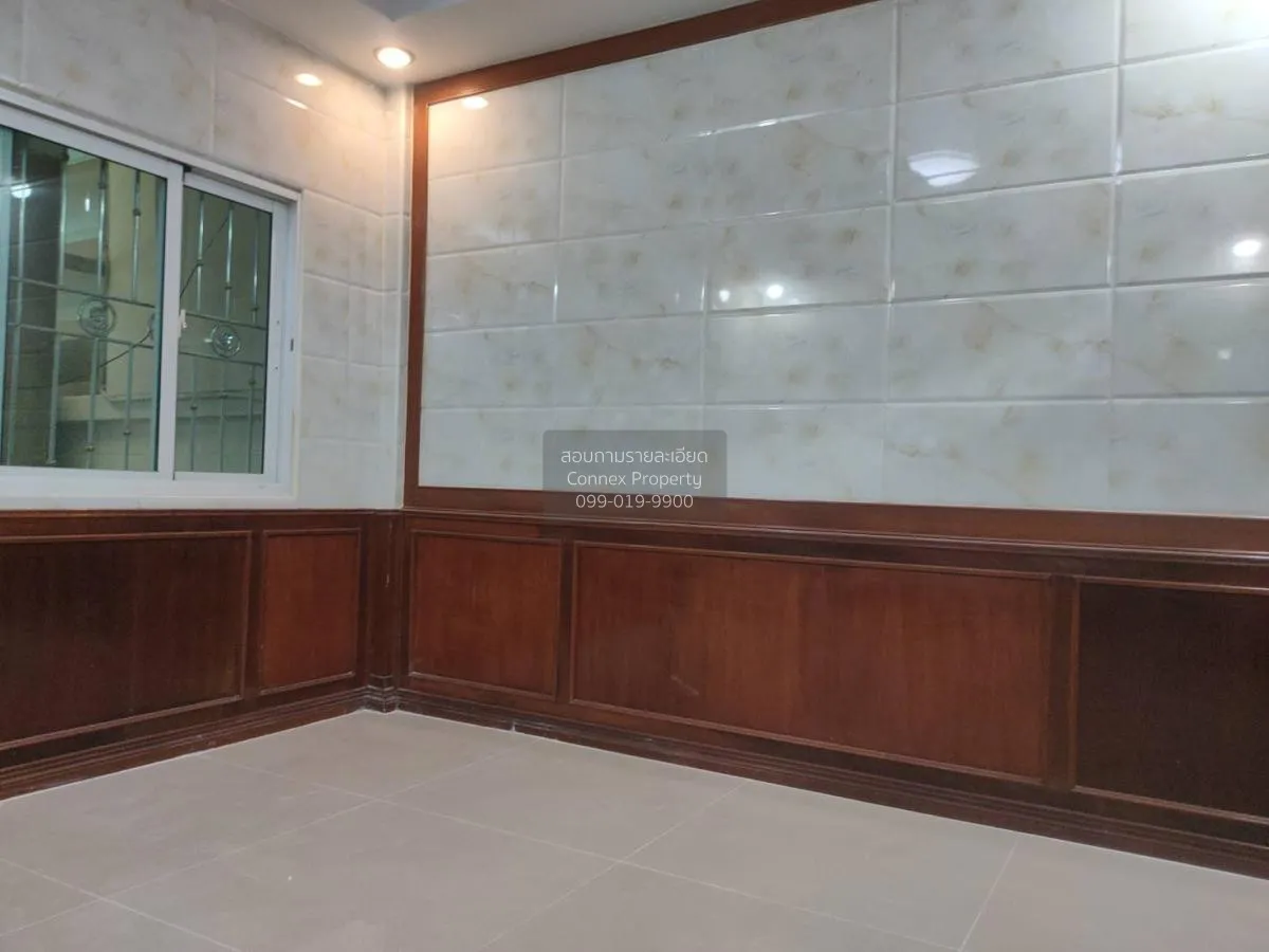 ขายทาวน์เฮ้าส์/ทาวน์โฮม  บ้านวโรชา 2 บางบอน เขต บางบอน กรุงเทพ CX