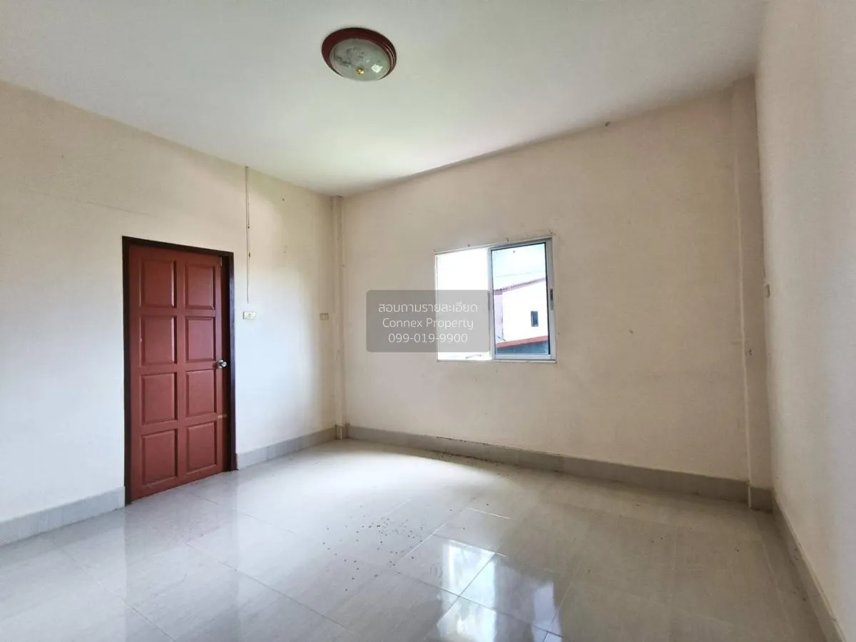 For Sale Townhouse Satun near Satun Provincial Hall , corner unit