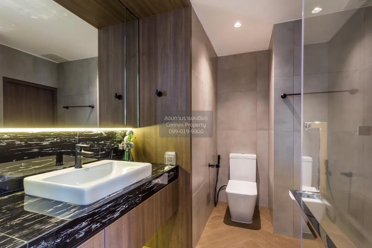 เช่าคอนโด  โดมัส BTS-อโศก คลองเตย เขต คลองเตย กรุงเทพ CX-121869