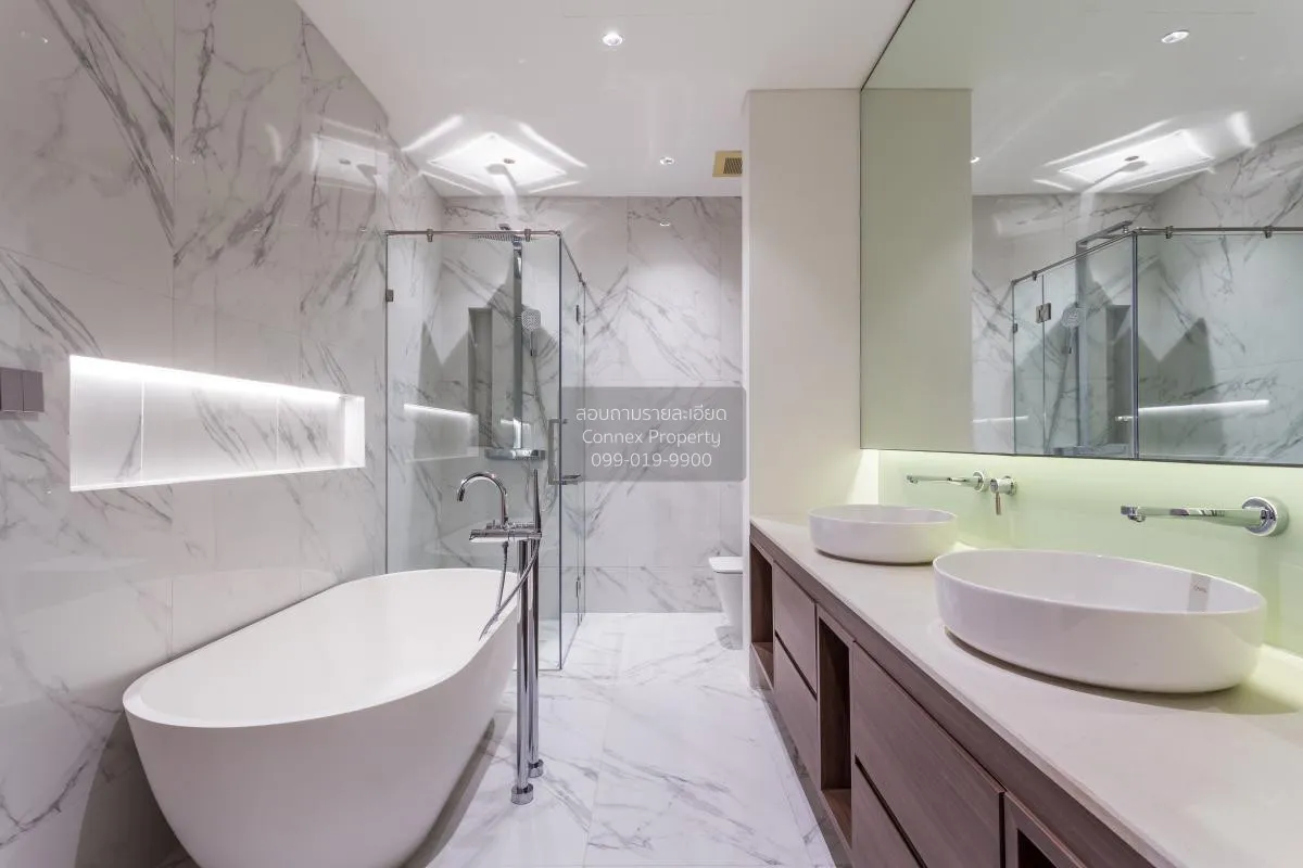 เช่าคอนโด  โดมัส BTS-อโศก คลองเตย เขต คลองเตย กรุงเทพ CX-121869