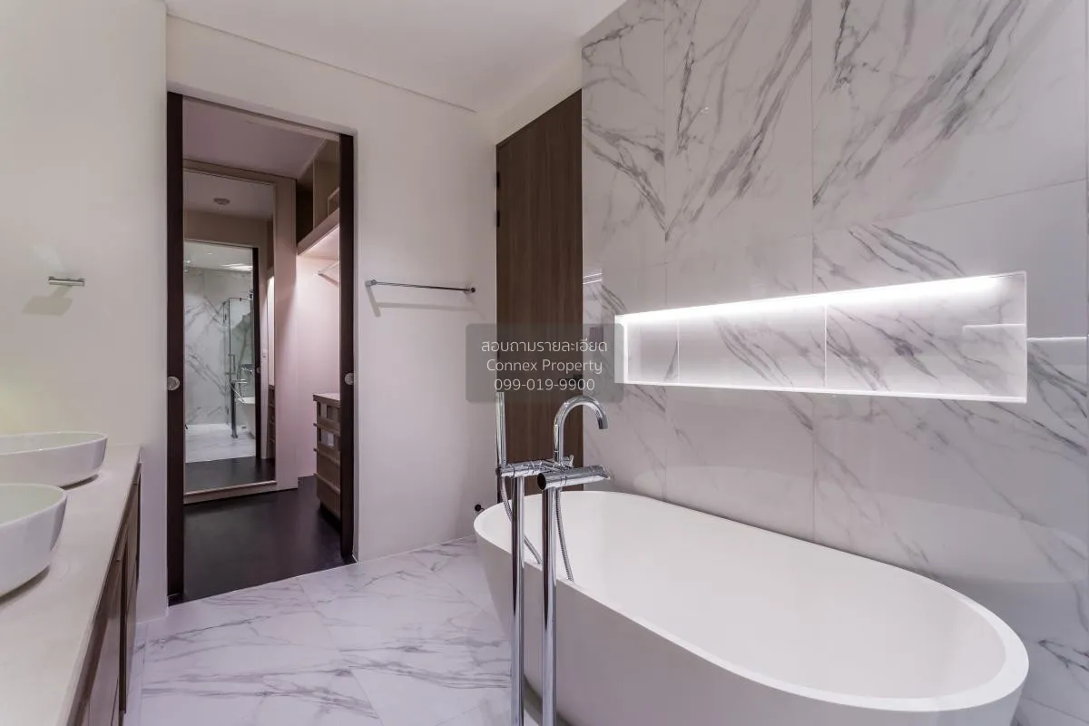 เช่าคอนโด  โดมัส BTS-อโศก คลองเตย เขต คลองเตย กรุงเทพ CX-121869