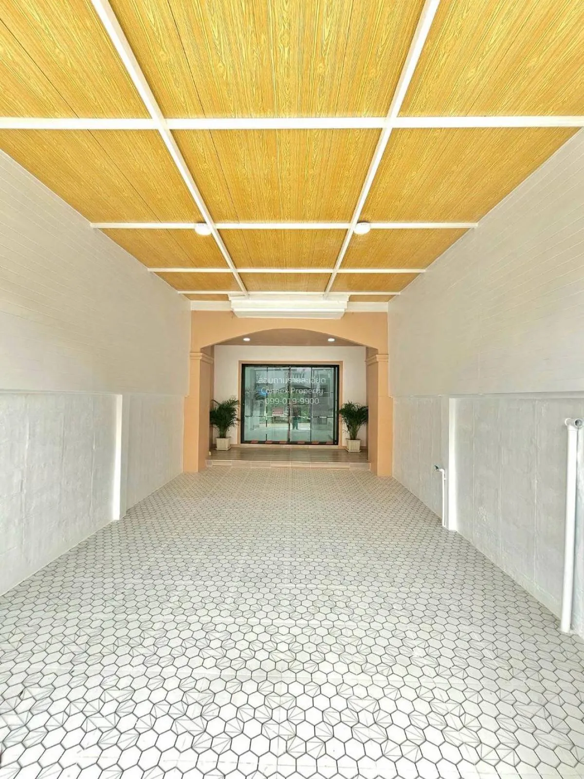 ขายทาวน์เฮ้าส์/ทาวน์โฮม  ช. รุ่งเรือง 6 รีโนเวทใหม่ บางรักพัฒนา บ 2